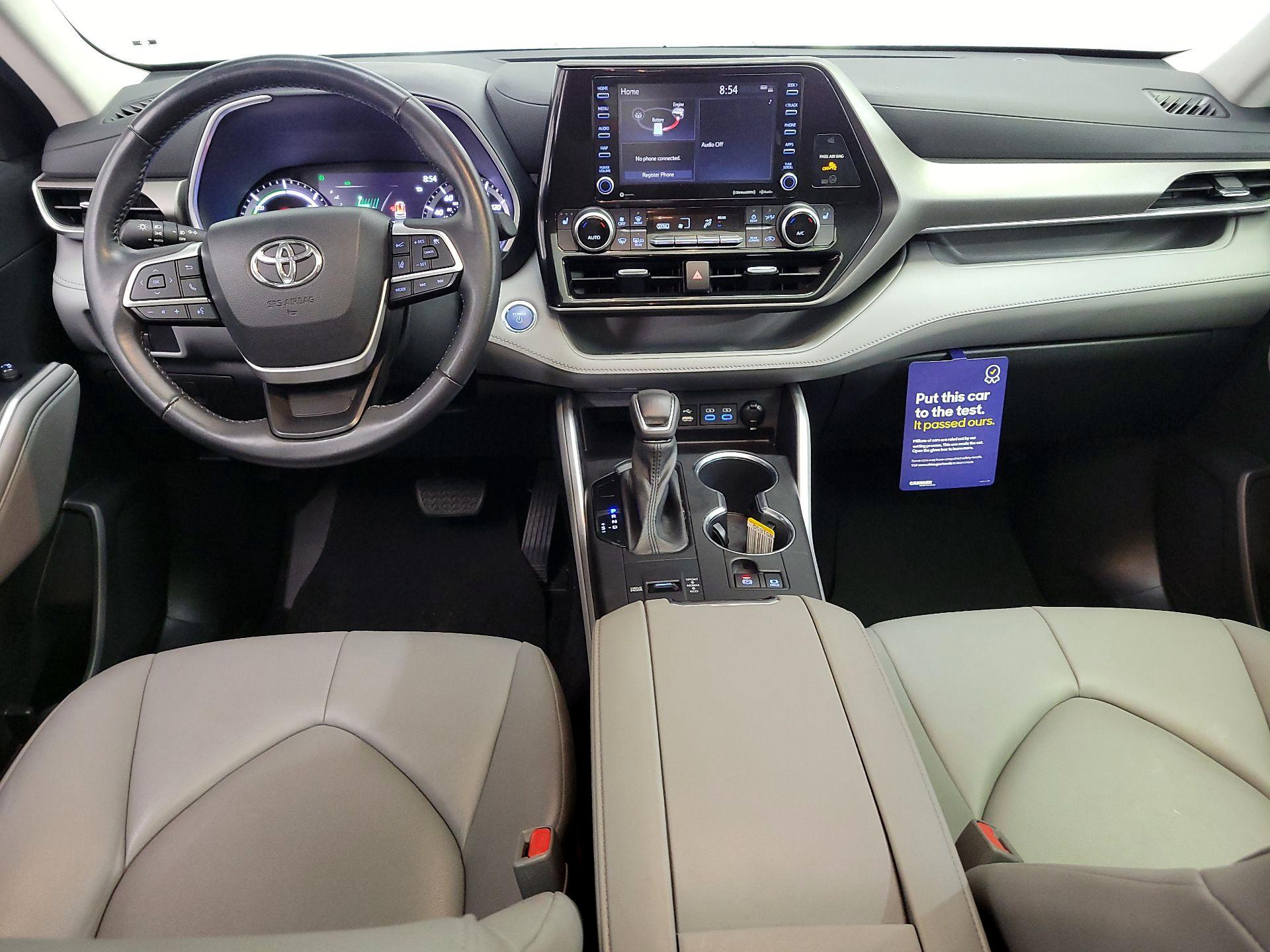 Thumbnail: 2022 Toyota Highlander - 9