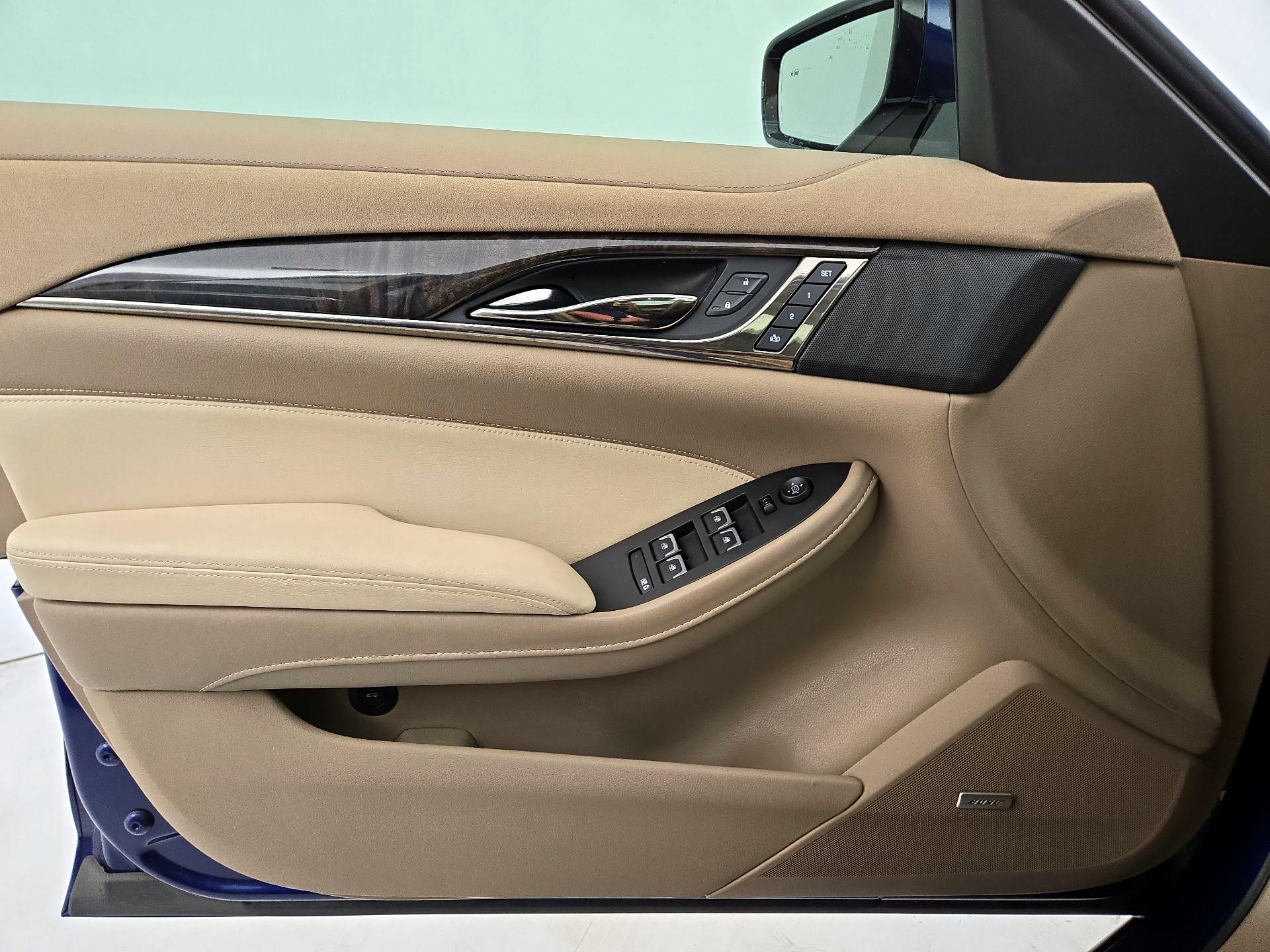 Thumbnail: 2015 Cadillac CTS - 12