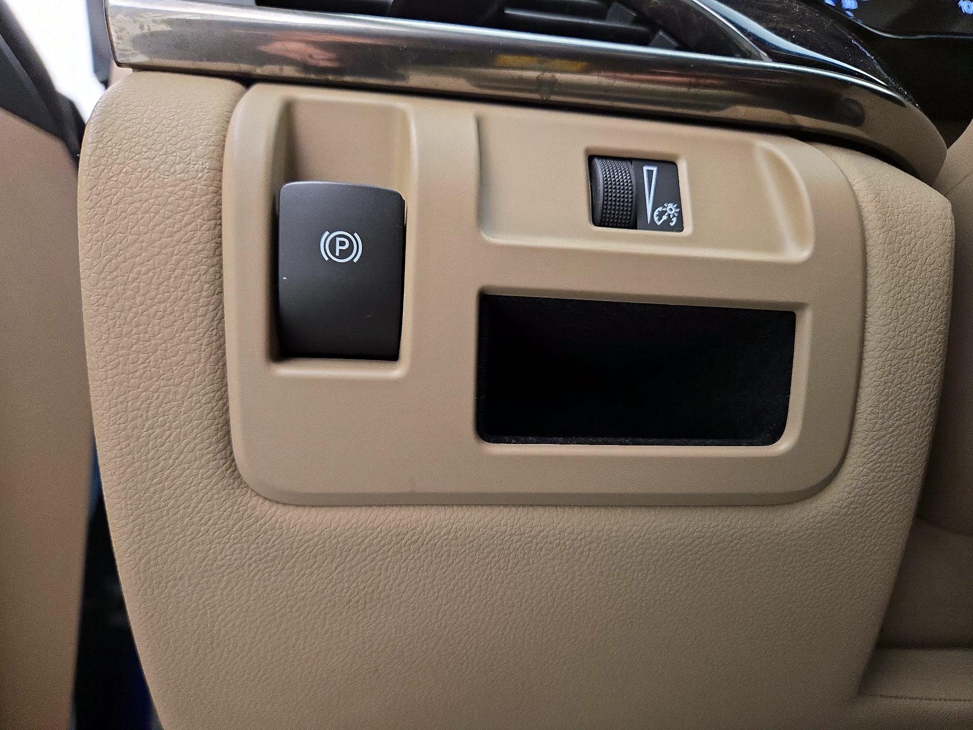 Thumbnail: 2015 Cadillac CTS - 13