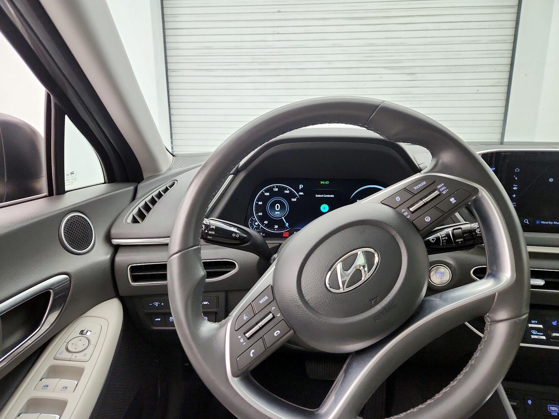 Thumbnail: 2023 Hyundai Sonata - 10
