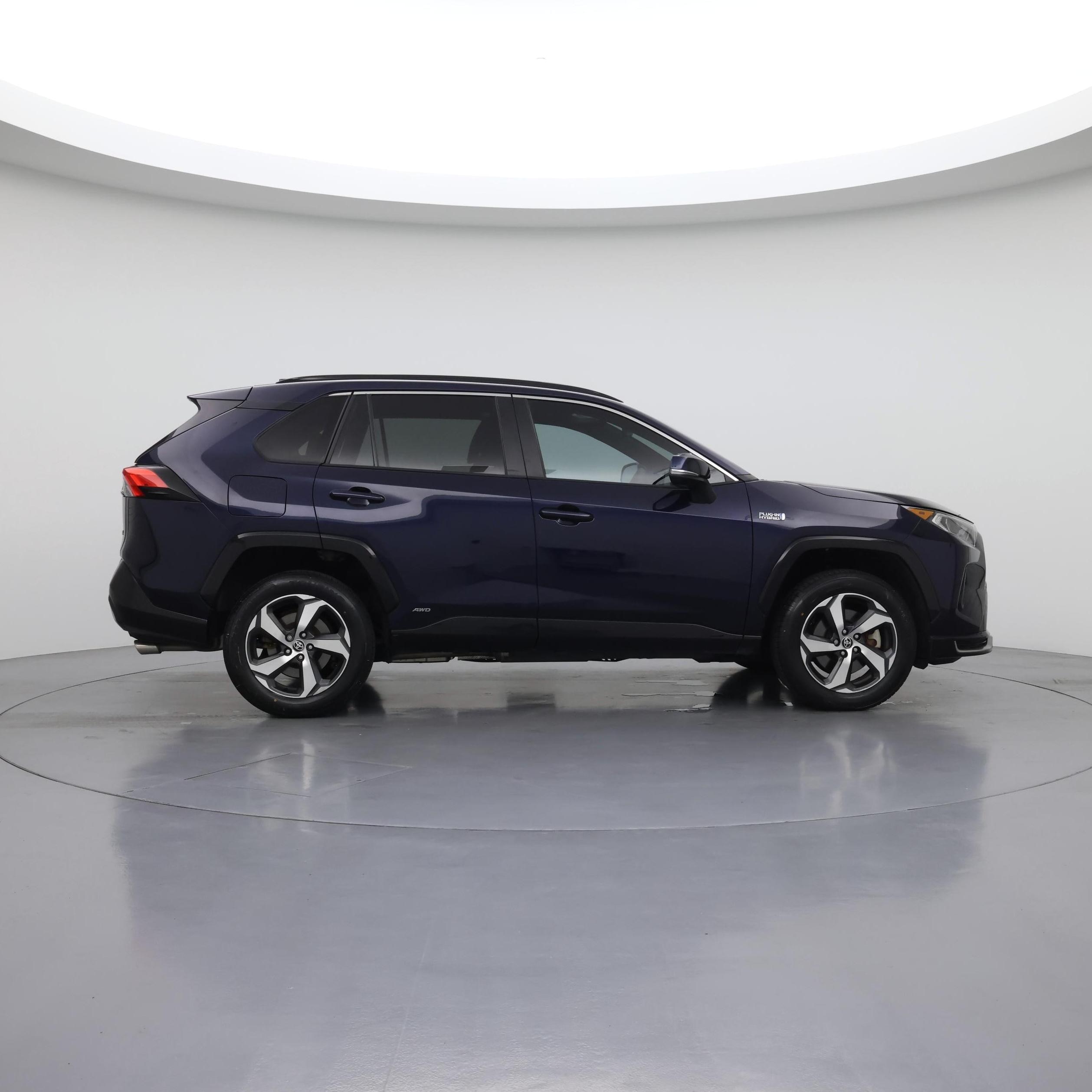 Thumbnail: 2021 Toyota RAV4 - 7