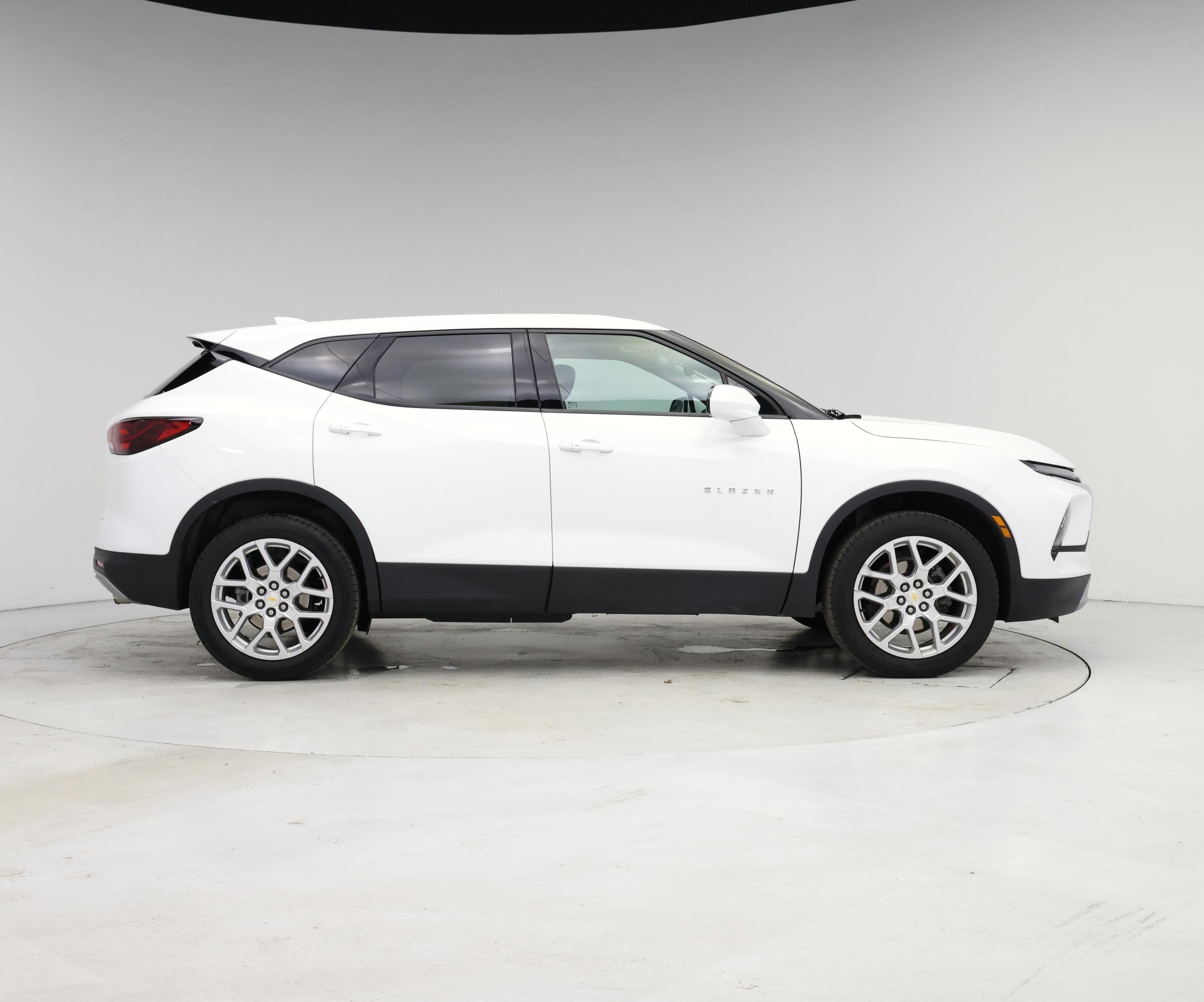 Thumbnail: 2023 Chevrolet Blazer - 7