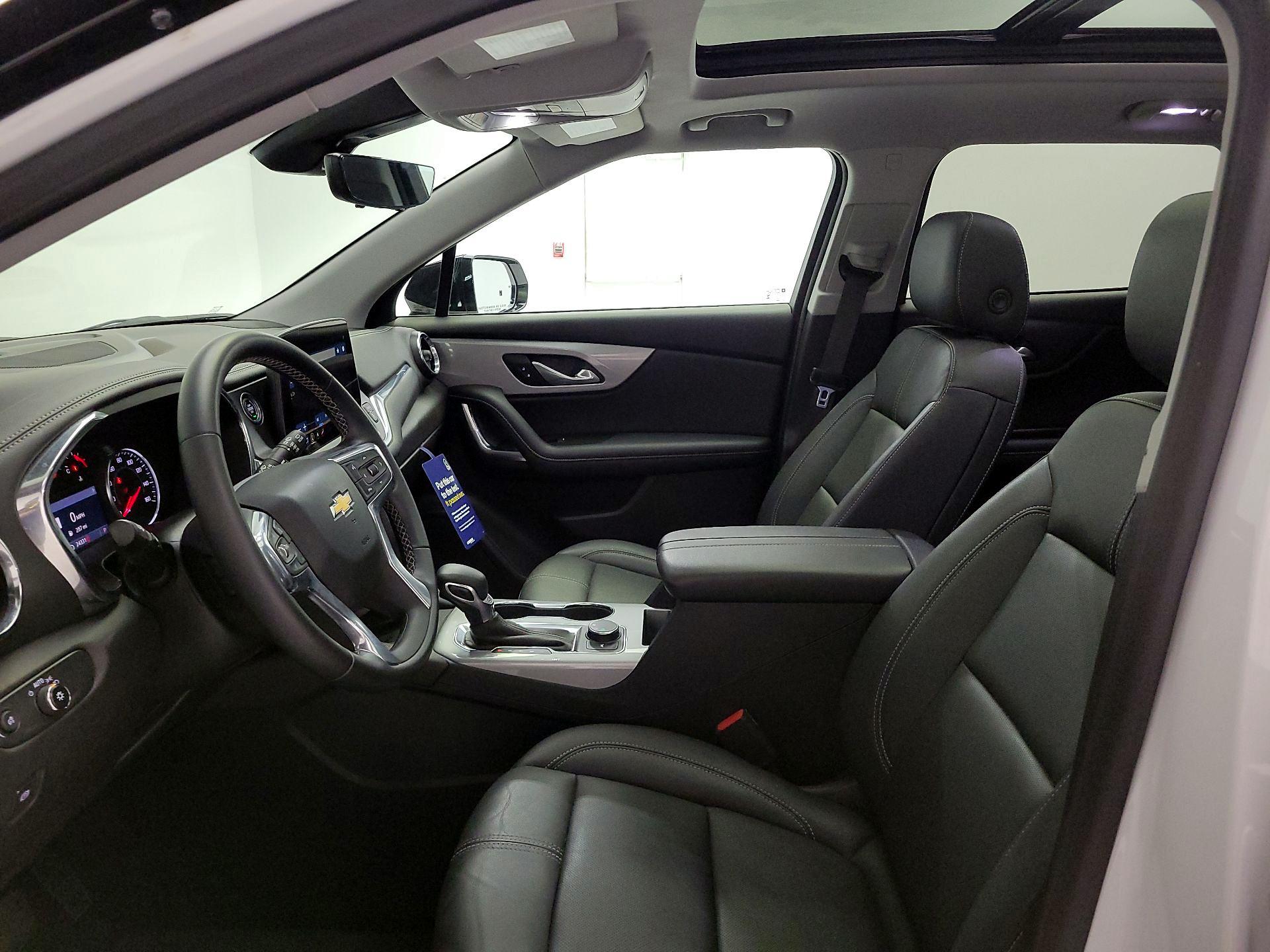 Thumbnail: 2023 Chevrolet Blazer - 11