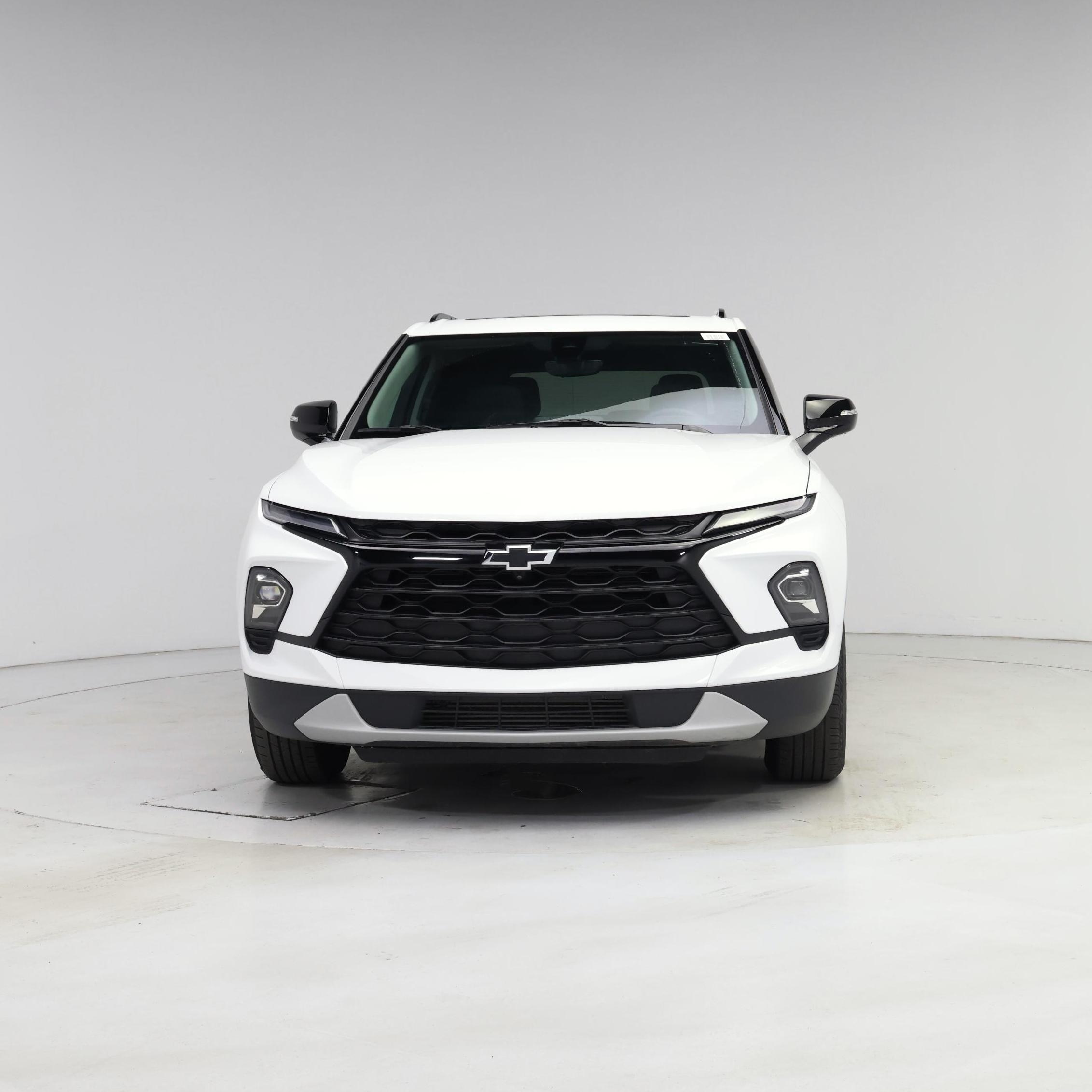 Thumbnail: 2023 Chevrolet Blazer - 5
