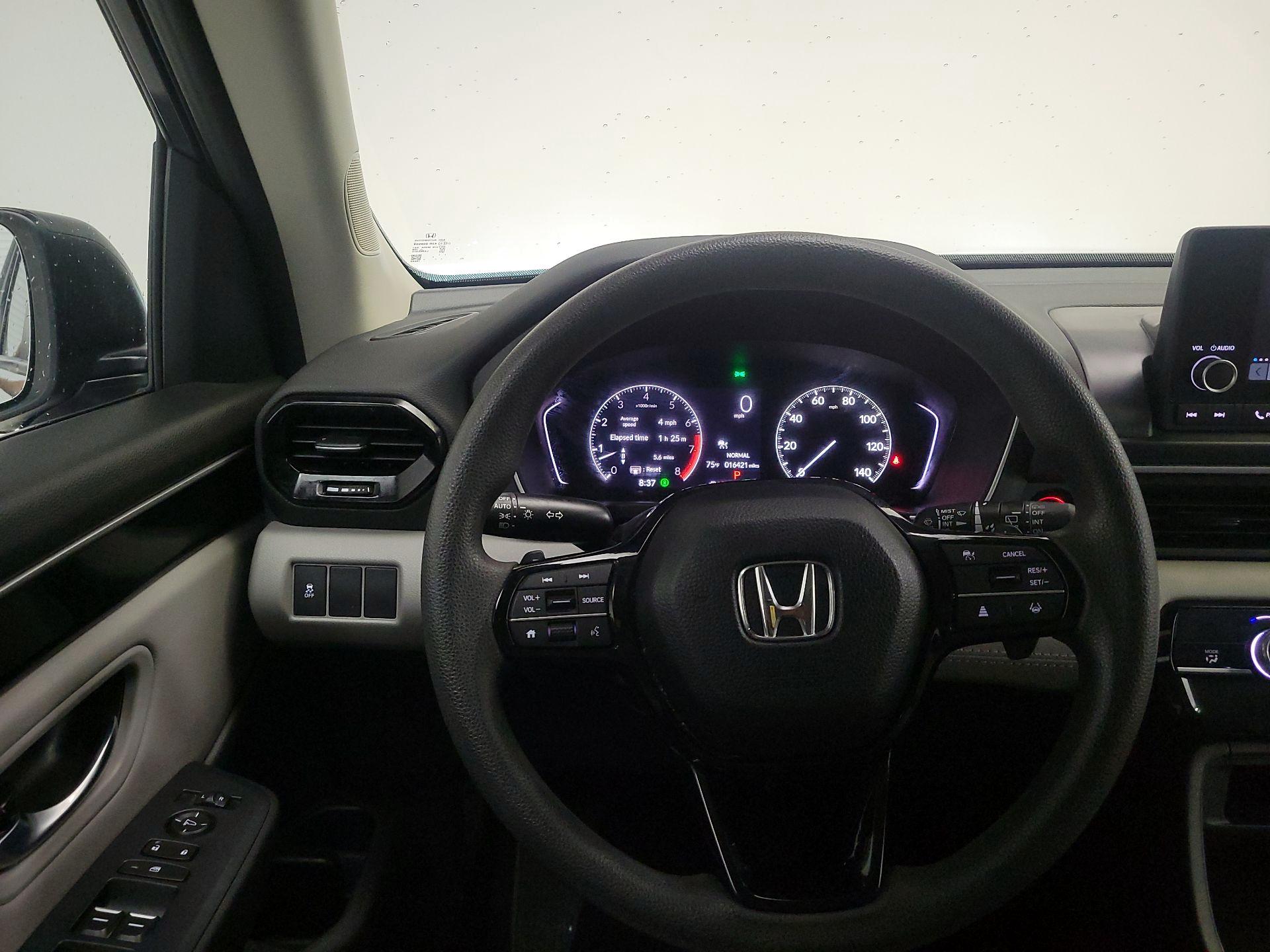 Thumbnail: 2023 Honda Pilot - 10