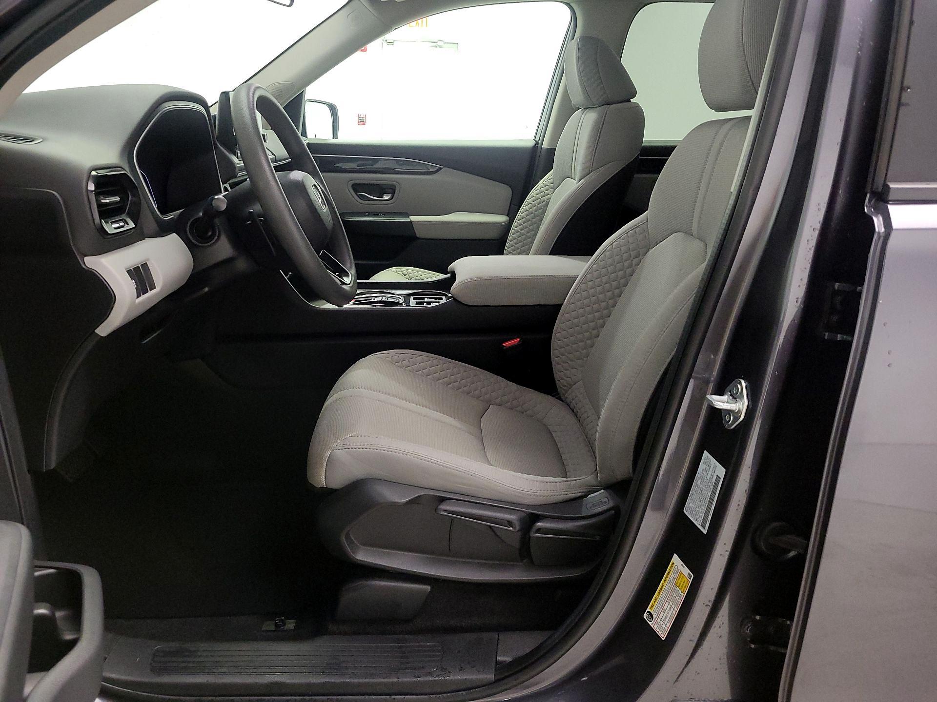 Thumbnail: 2023 Honda Pilot - 11