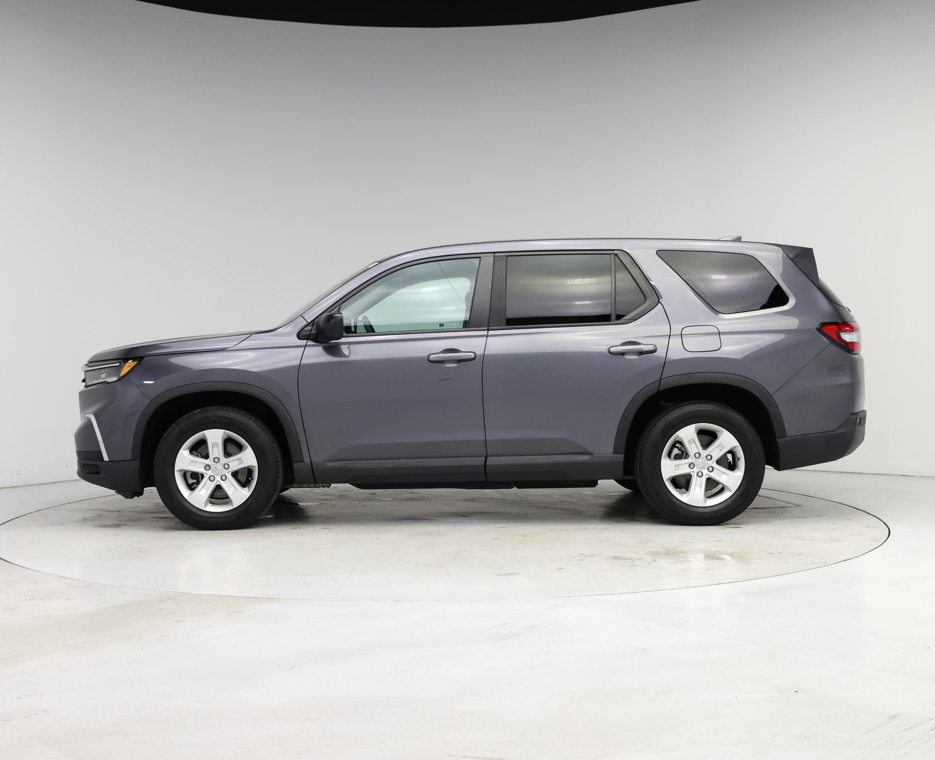 Thumbnail: 2023 Honda Pilot - 3