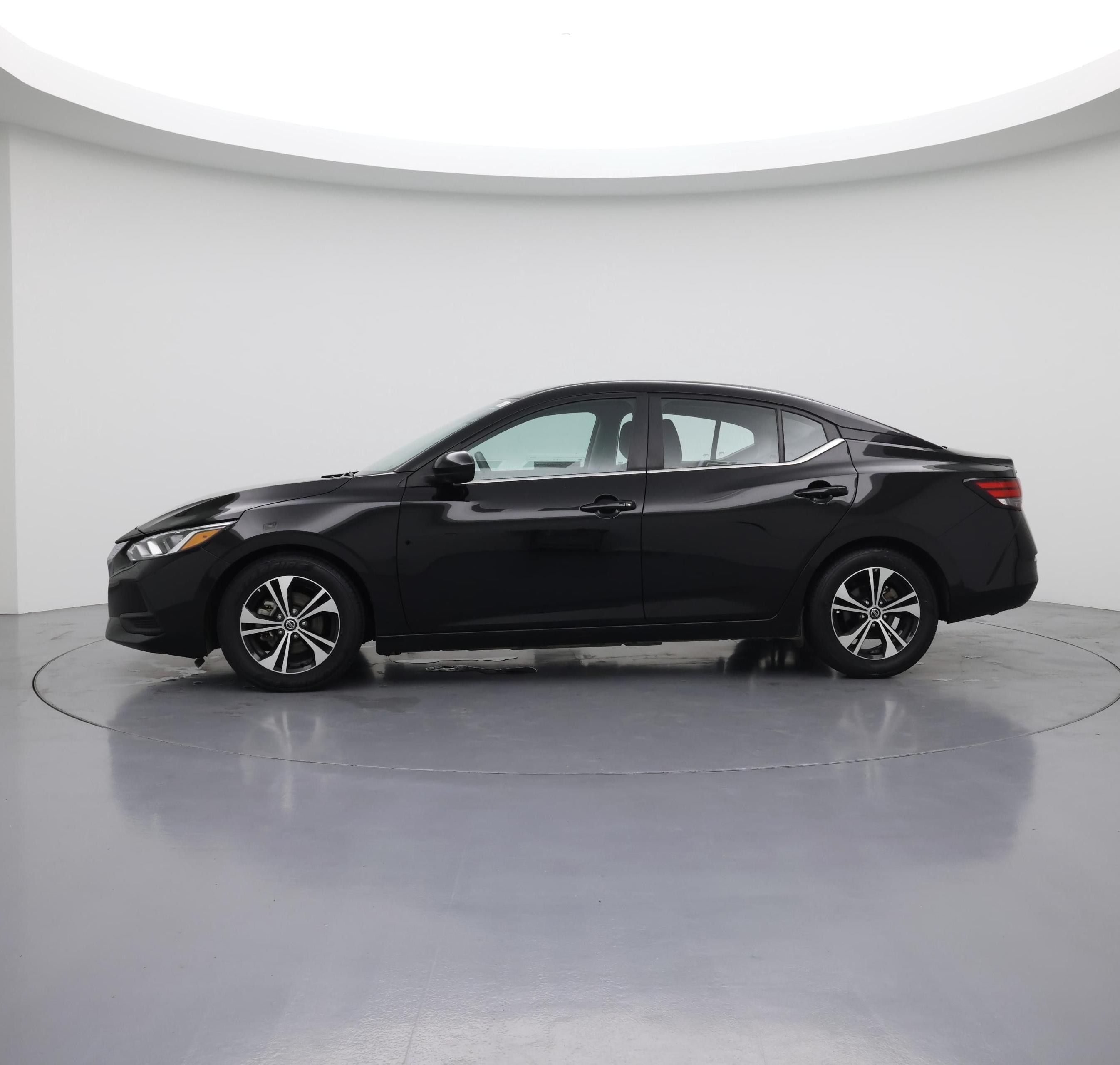 Thumbnail: 2023 Nissan Sentra - 3