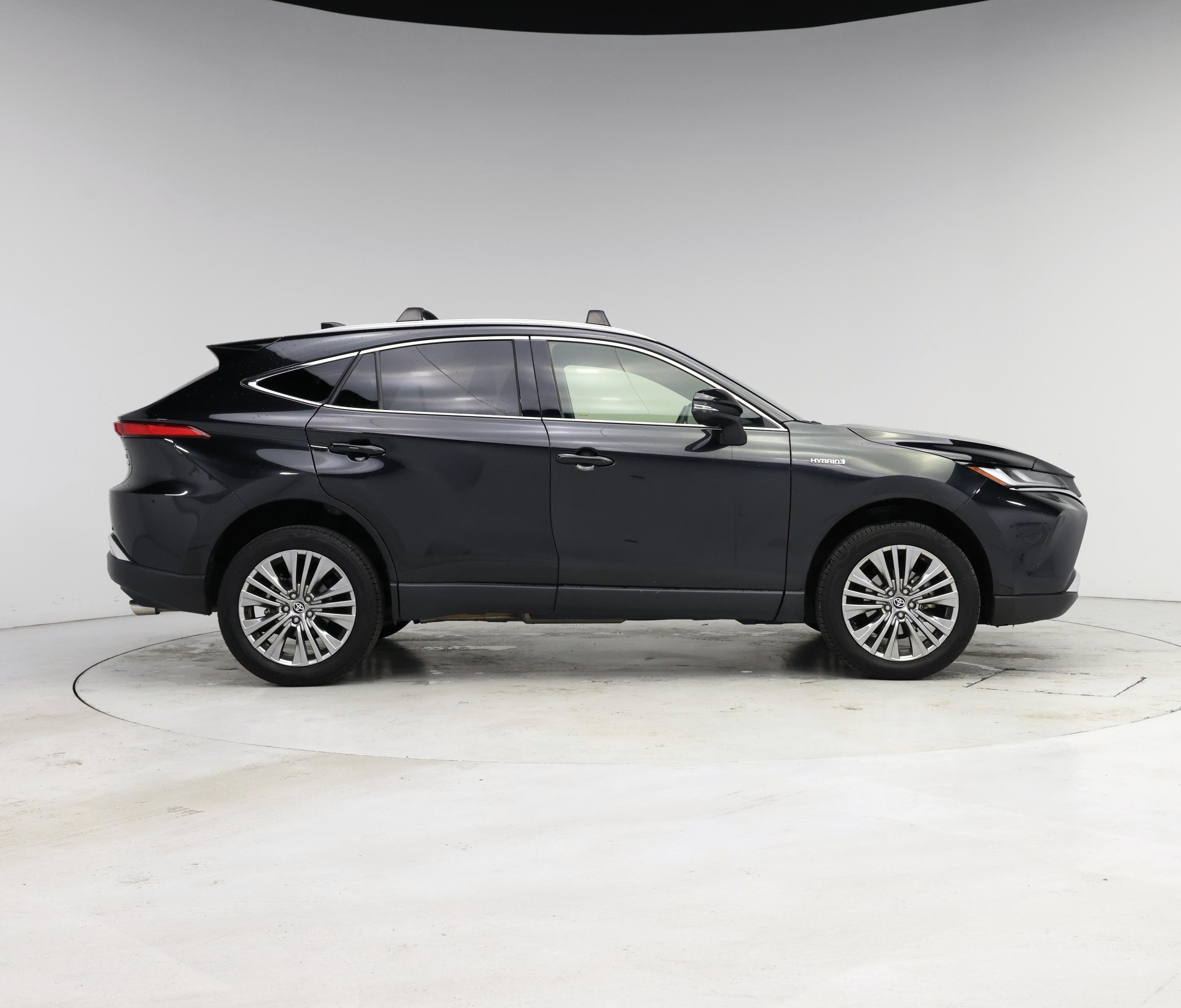 Thumbnail: 2021 Toyota Venza - 7
