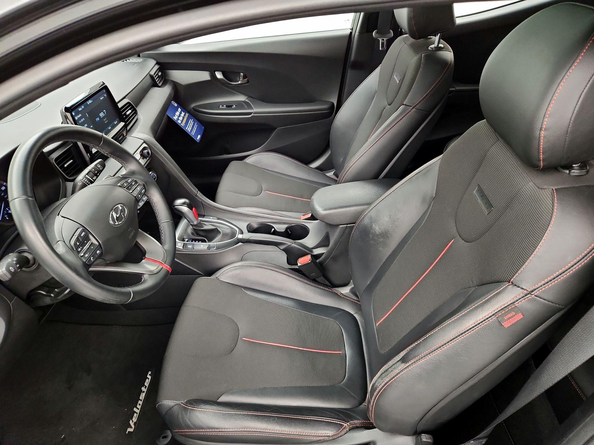 Thumbnail: 2020 Hyundai Veloster - 11