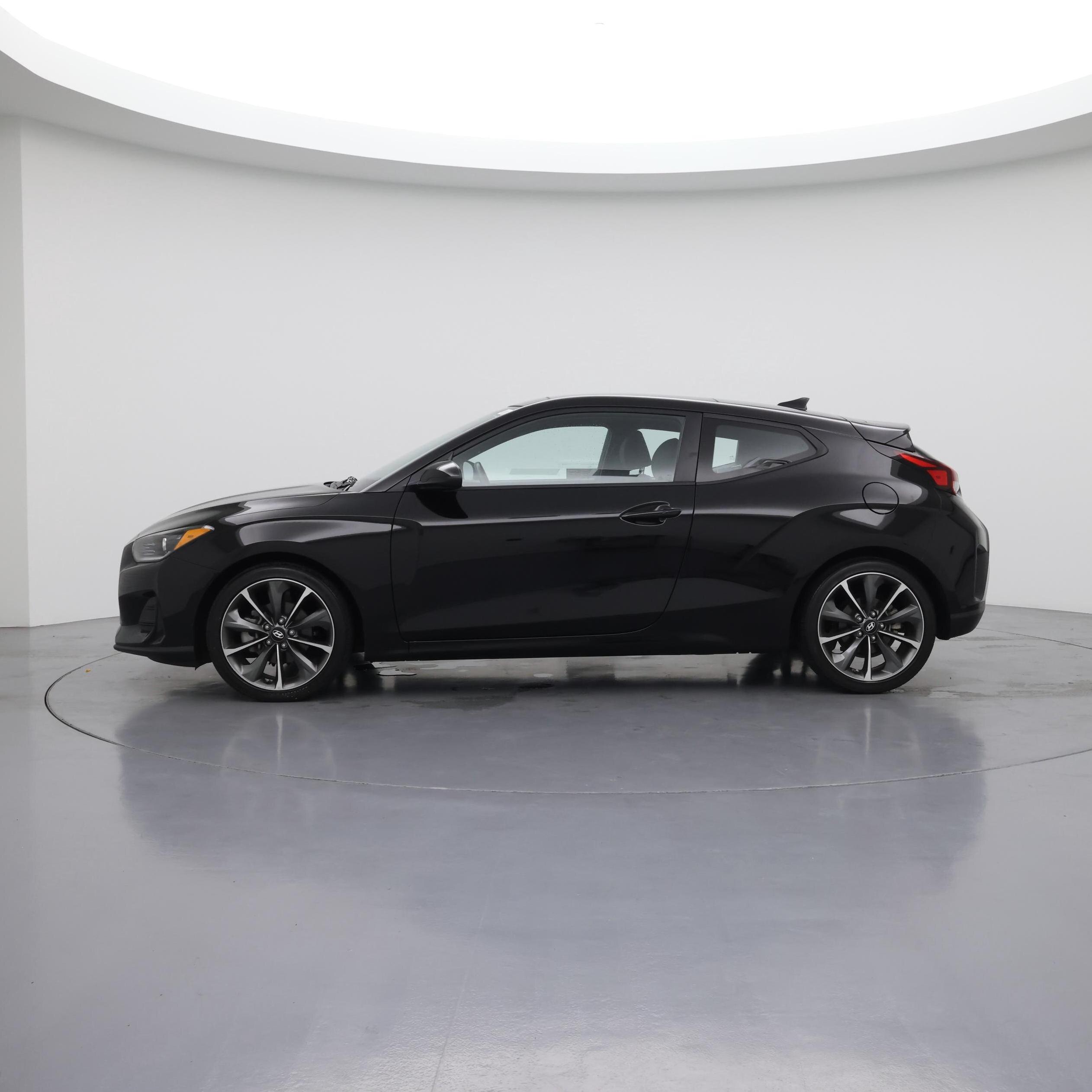 Thumbnail: 2020 Hyundai Veloster - 3