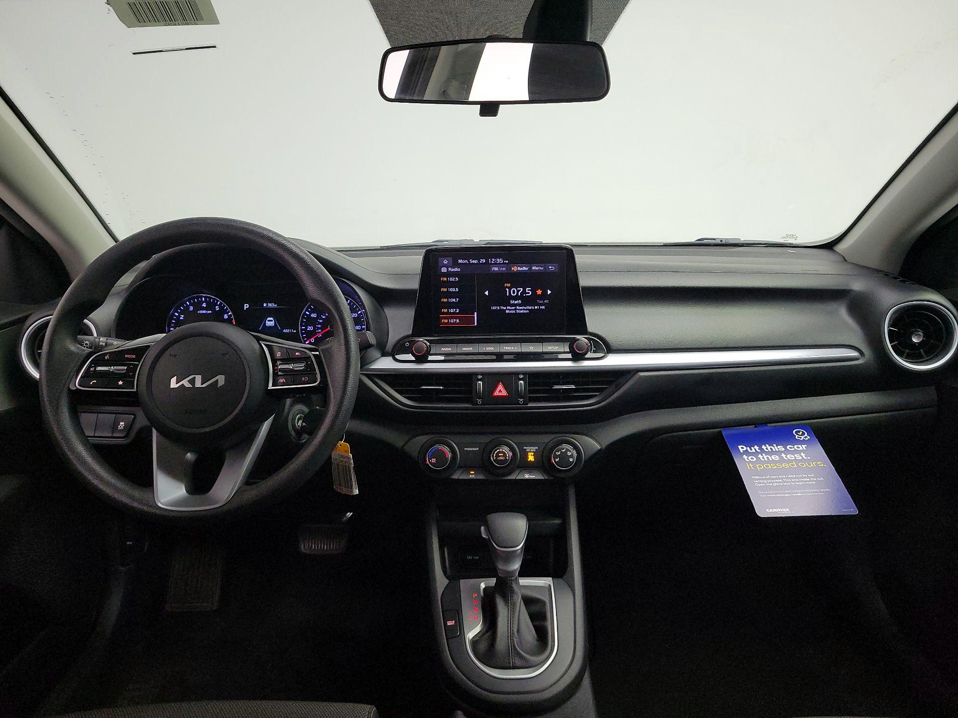 Thumbnail: 2023 Kia Forte - 9