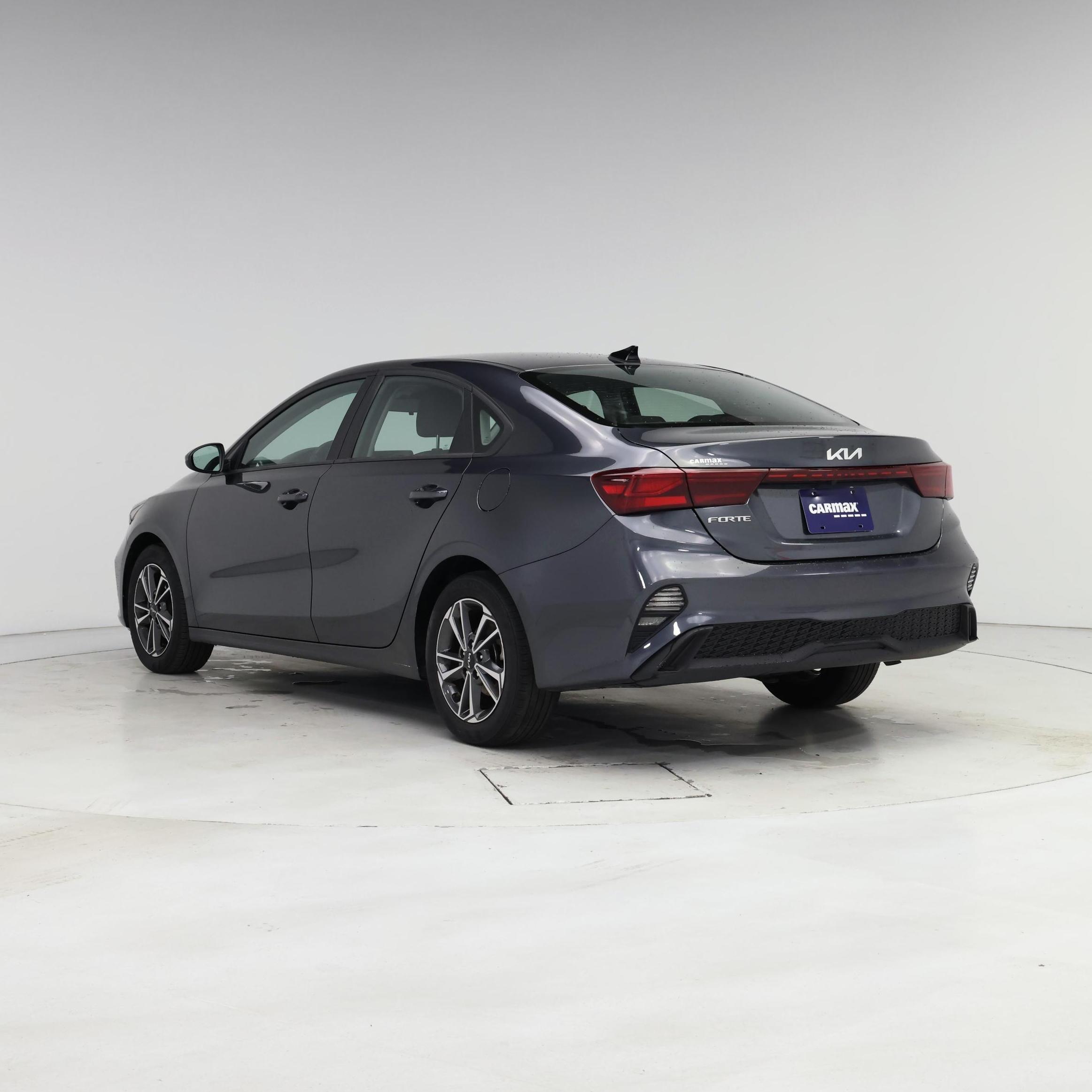 Thumbnail: 2023 Kia Forte - 2