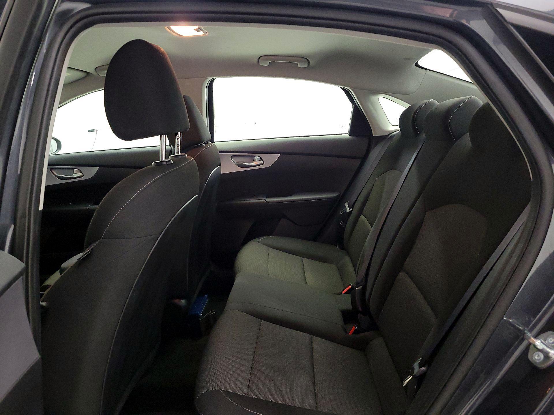 Thumbnail: 2023 Kia Forte - 19