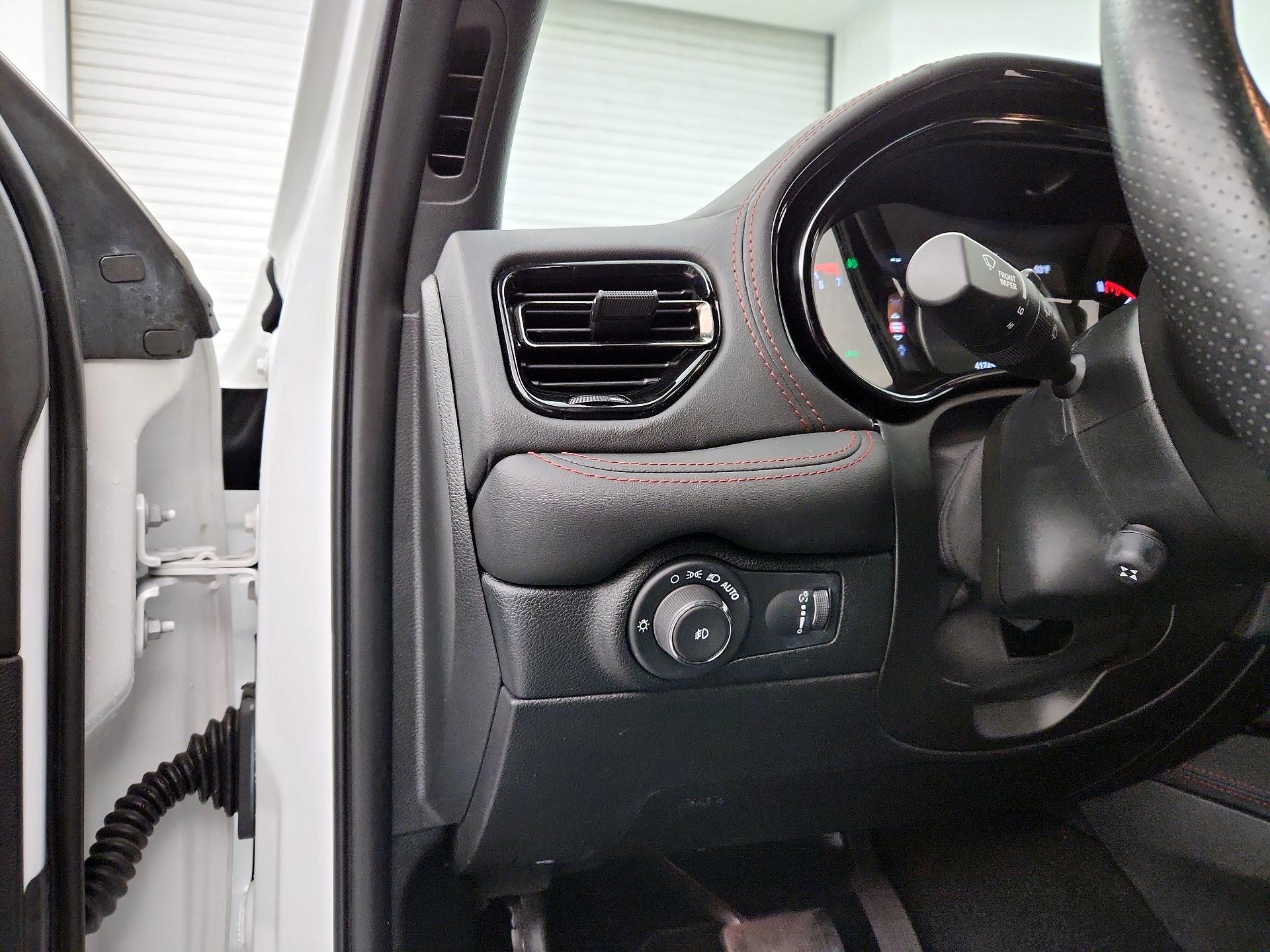 Thumbnail: 2023 Dodge Durango - 13