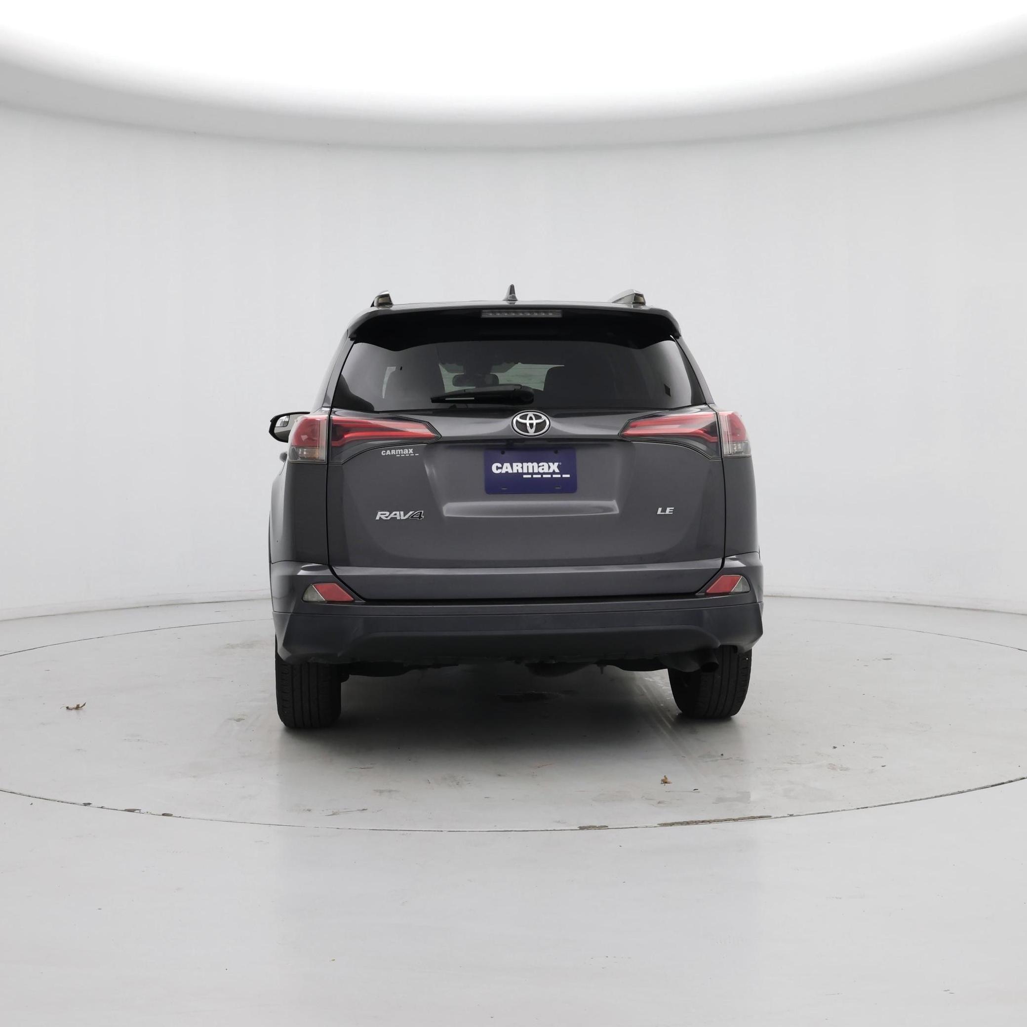 Thumbnail: 2017 Toyota RAV4 - 6