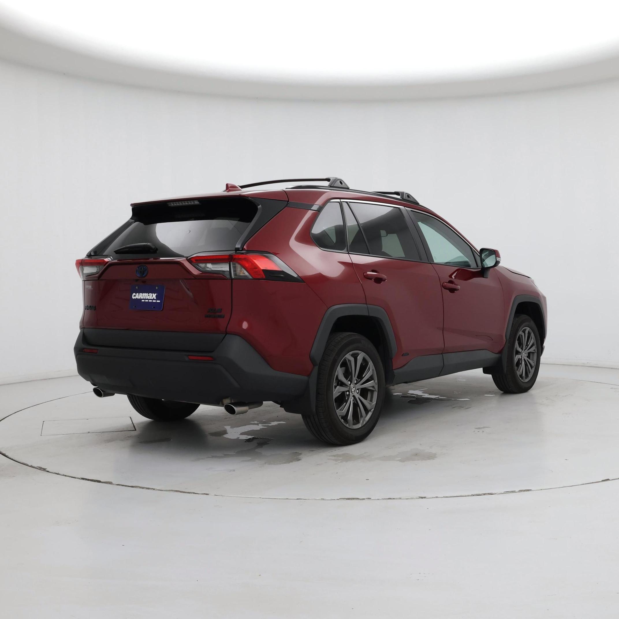 Thumbnail: 2024 Toyota RAV4 - 8