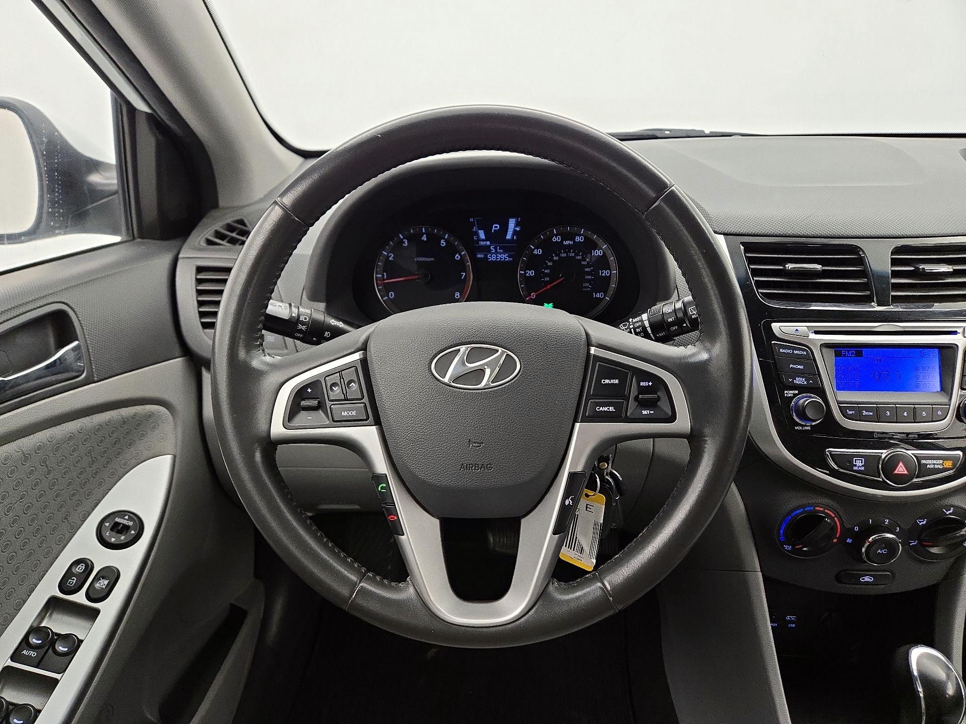 Thumbnail: 2014 Hyundai Accent - 10
