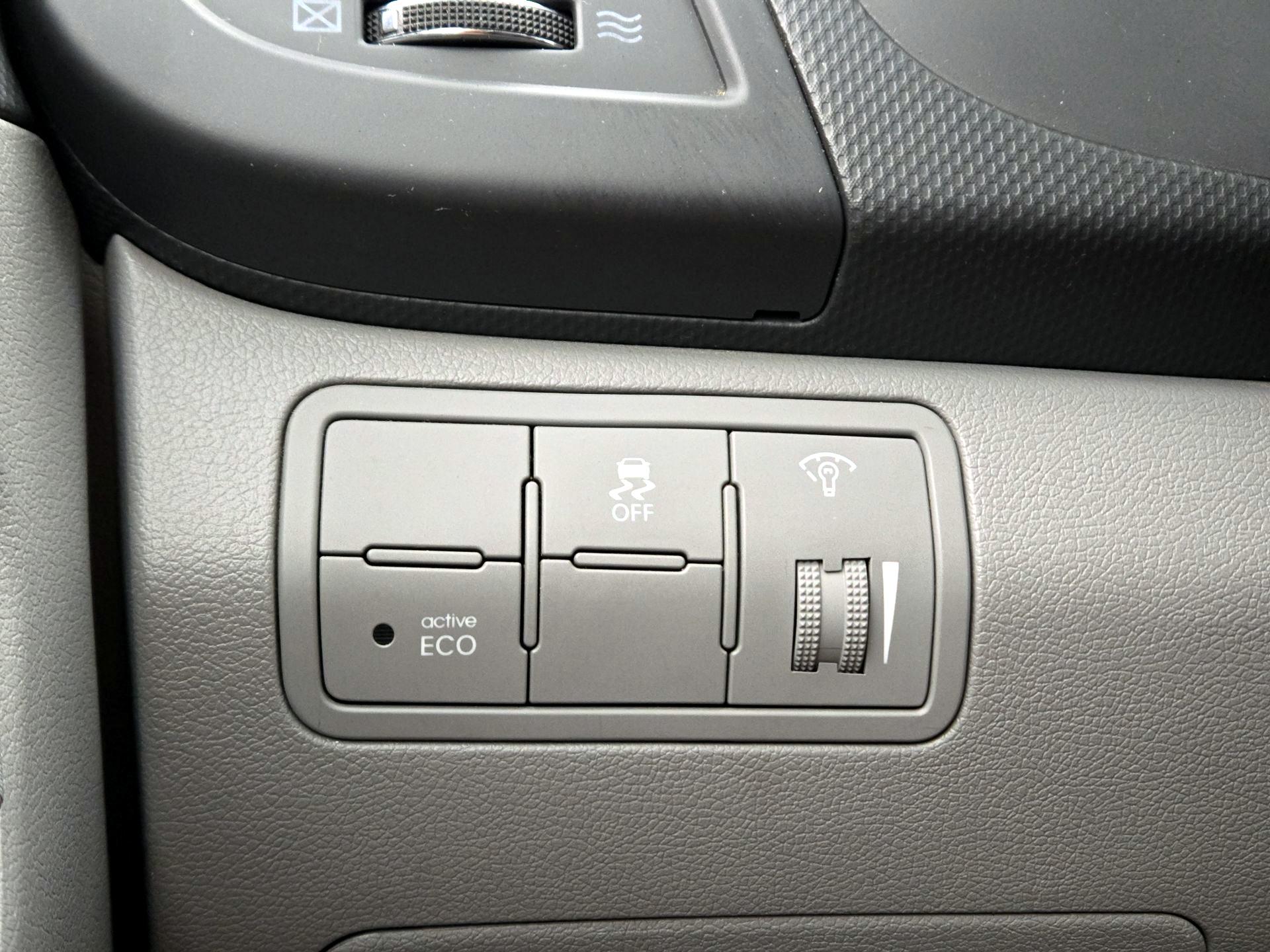 Thumbnail: 2014 Hyundai Accent - 13