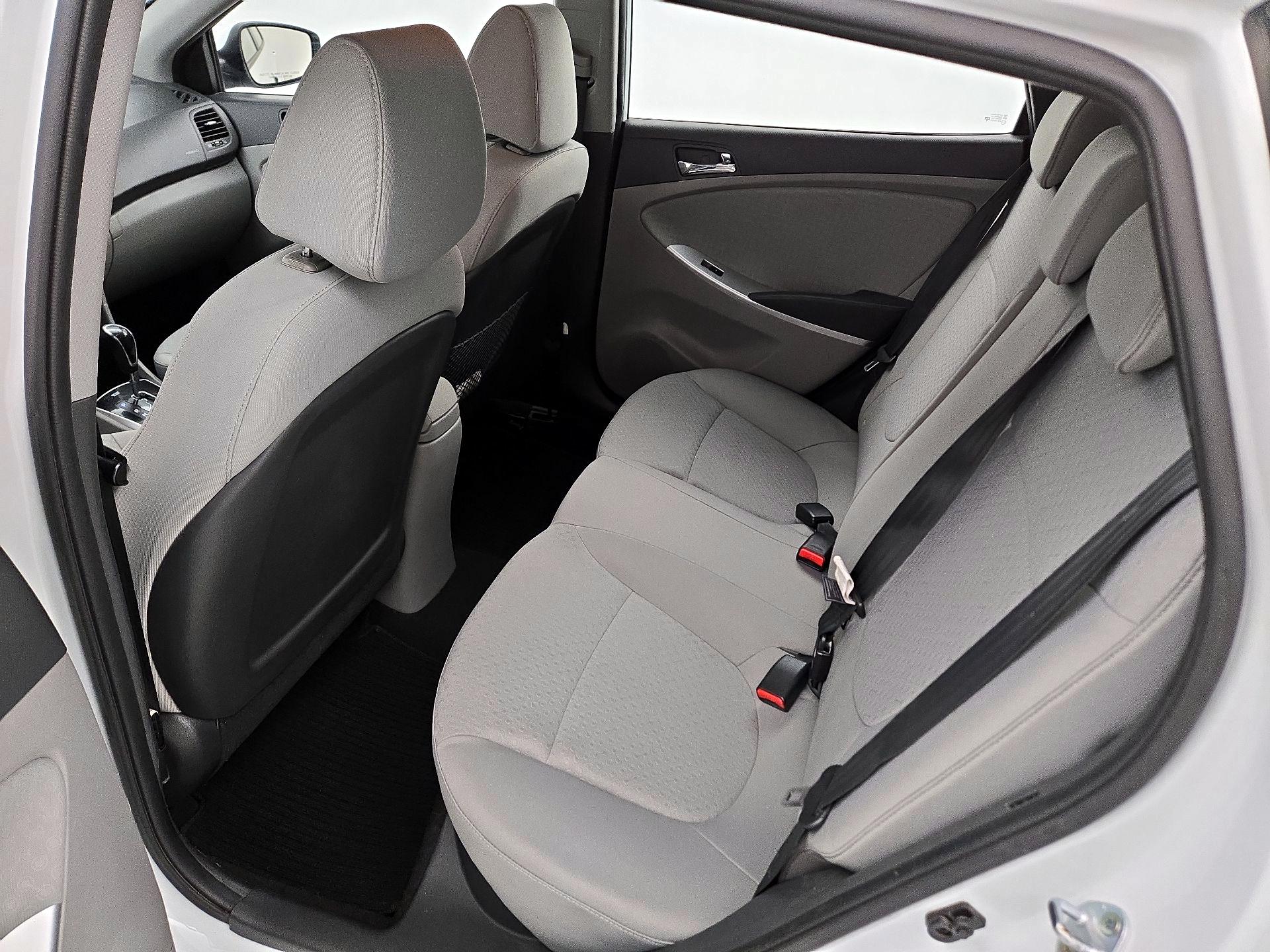 Thumbnail: 2014 Hyundai Accent - 18