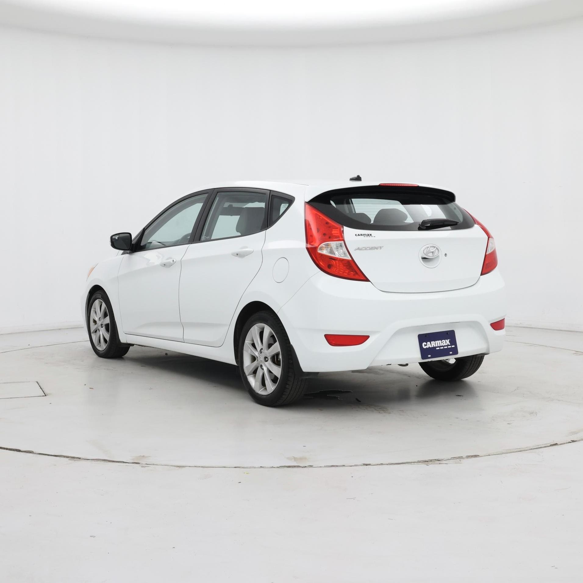 Thumbnail: 2014 Hyundai Accent - 2