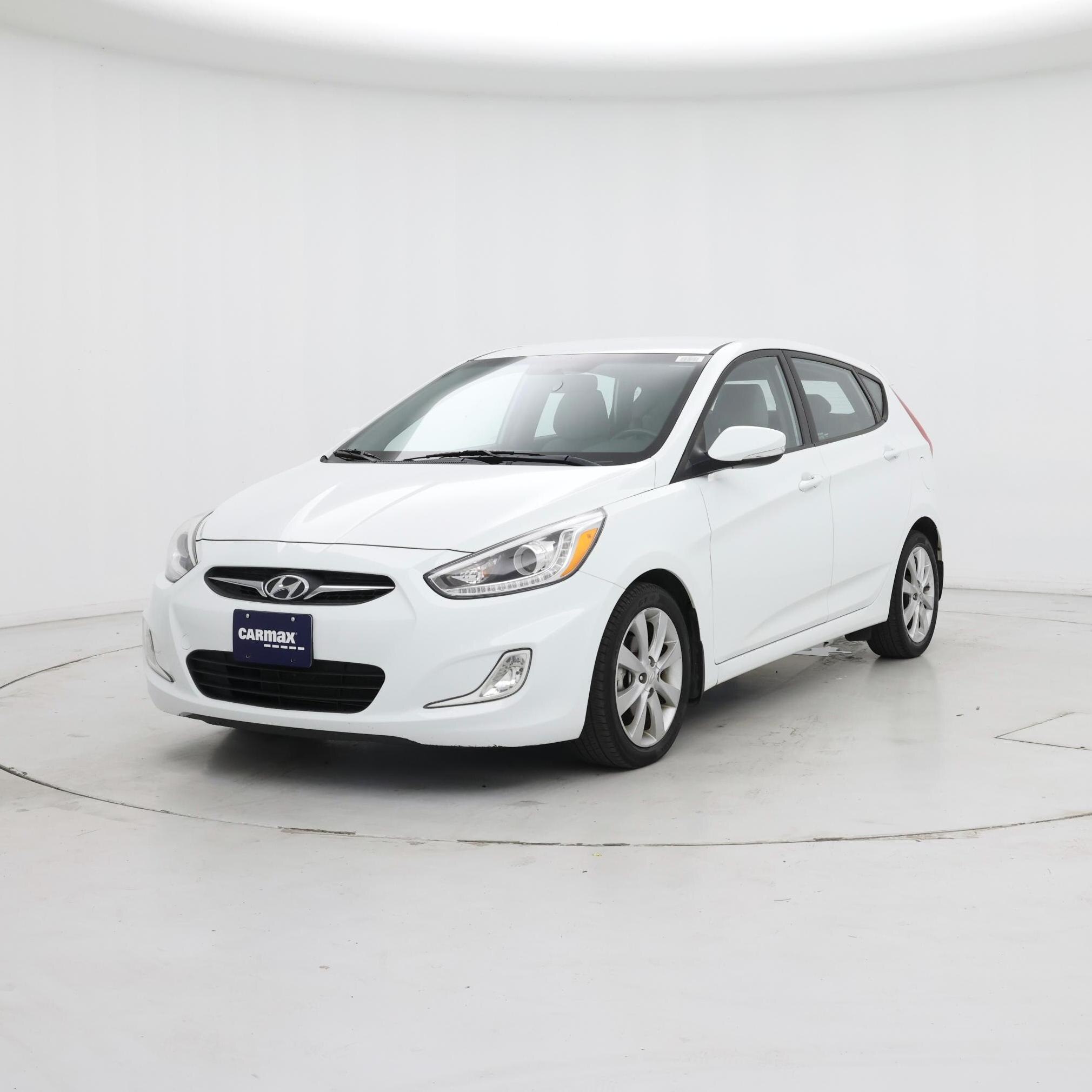 Thumbnail: 2014 Hyundai Accent - 4