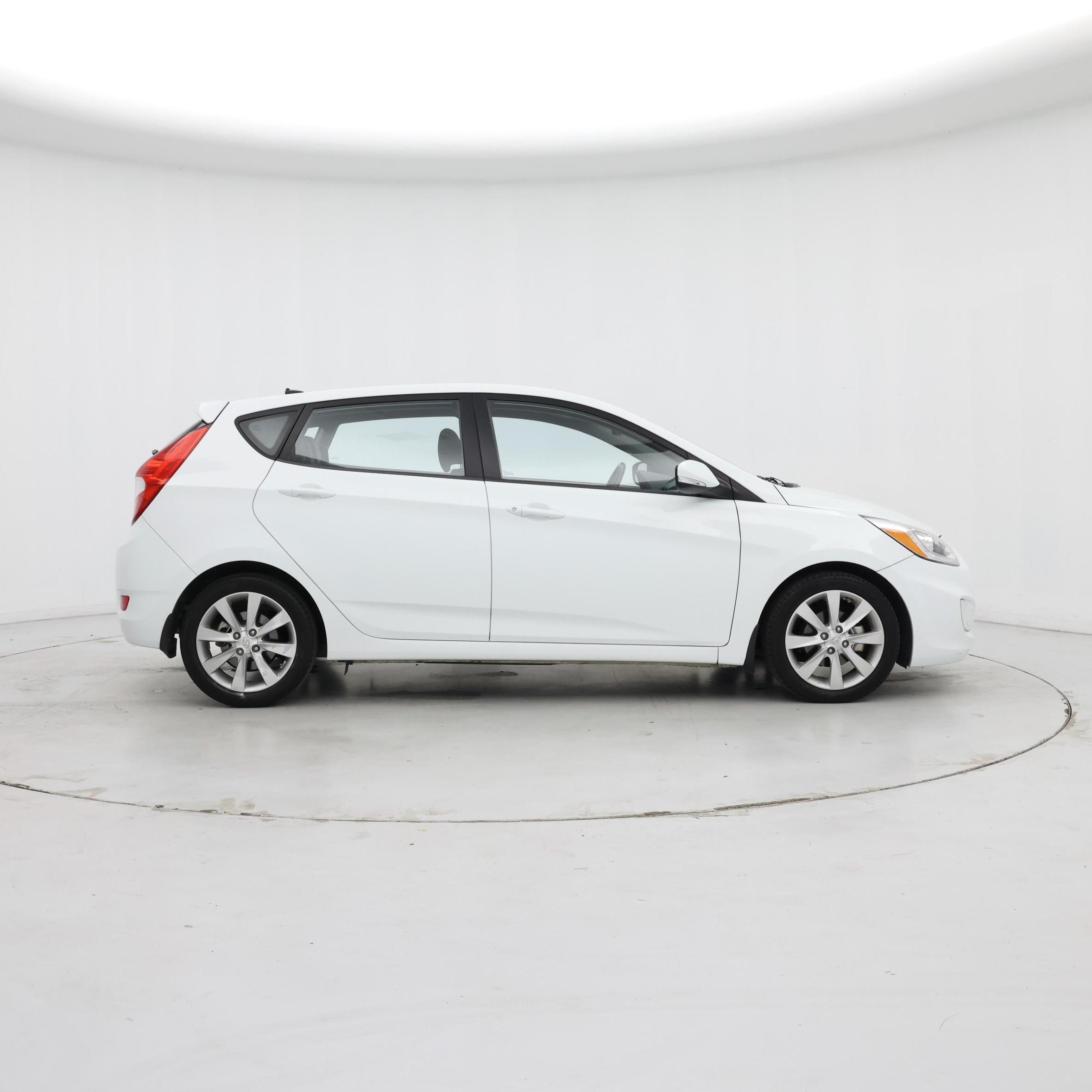 Thumbnail: 2014 Hyundai Accent - 7