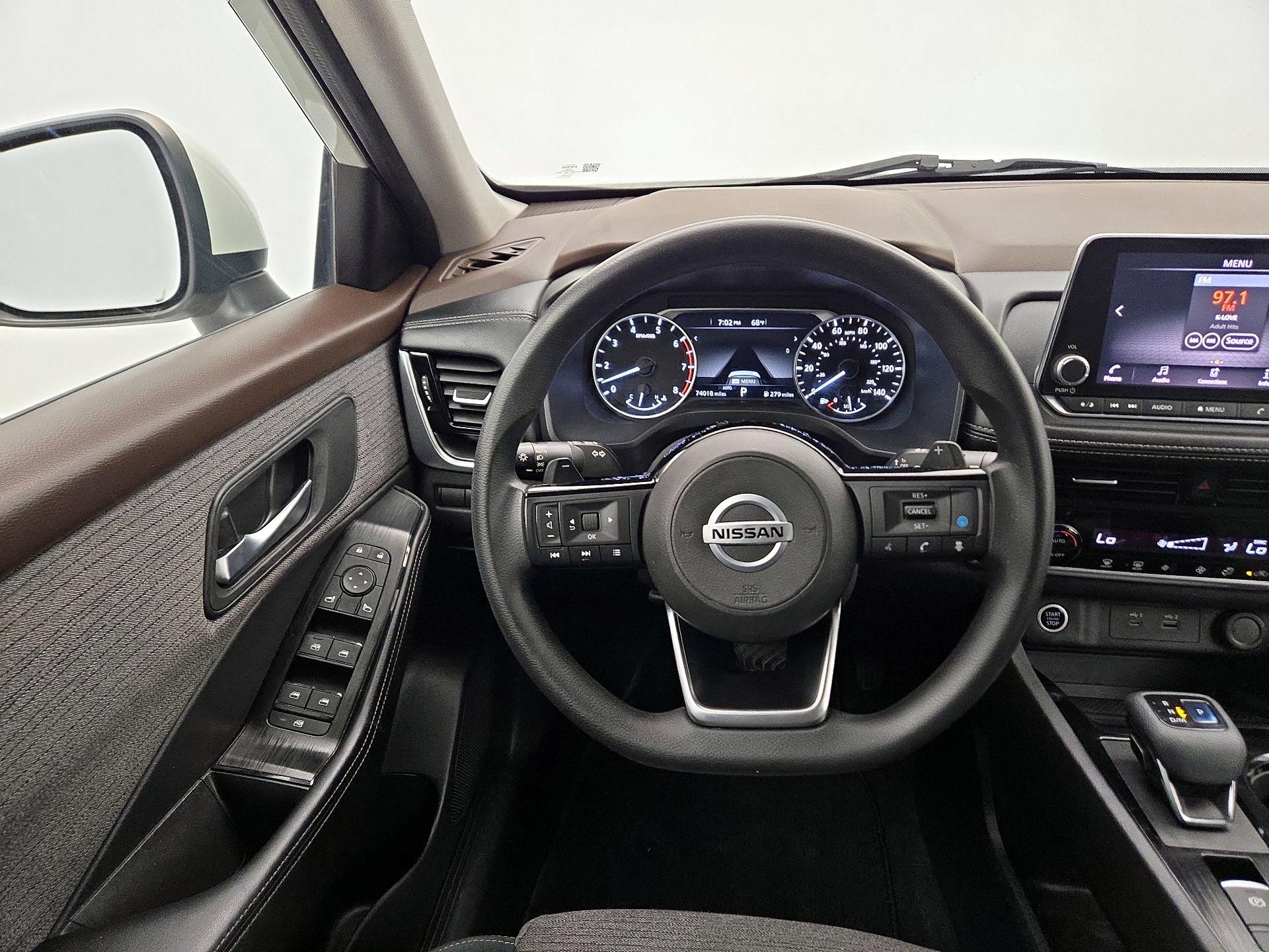 Thumbnail: 2021 Nissan Rogue - 10