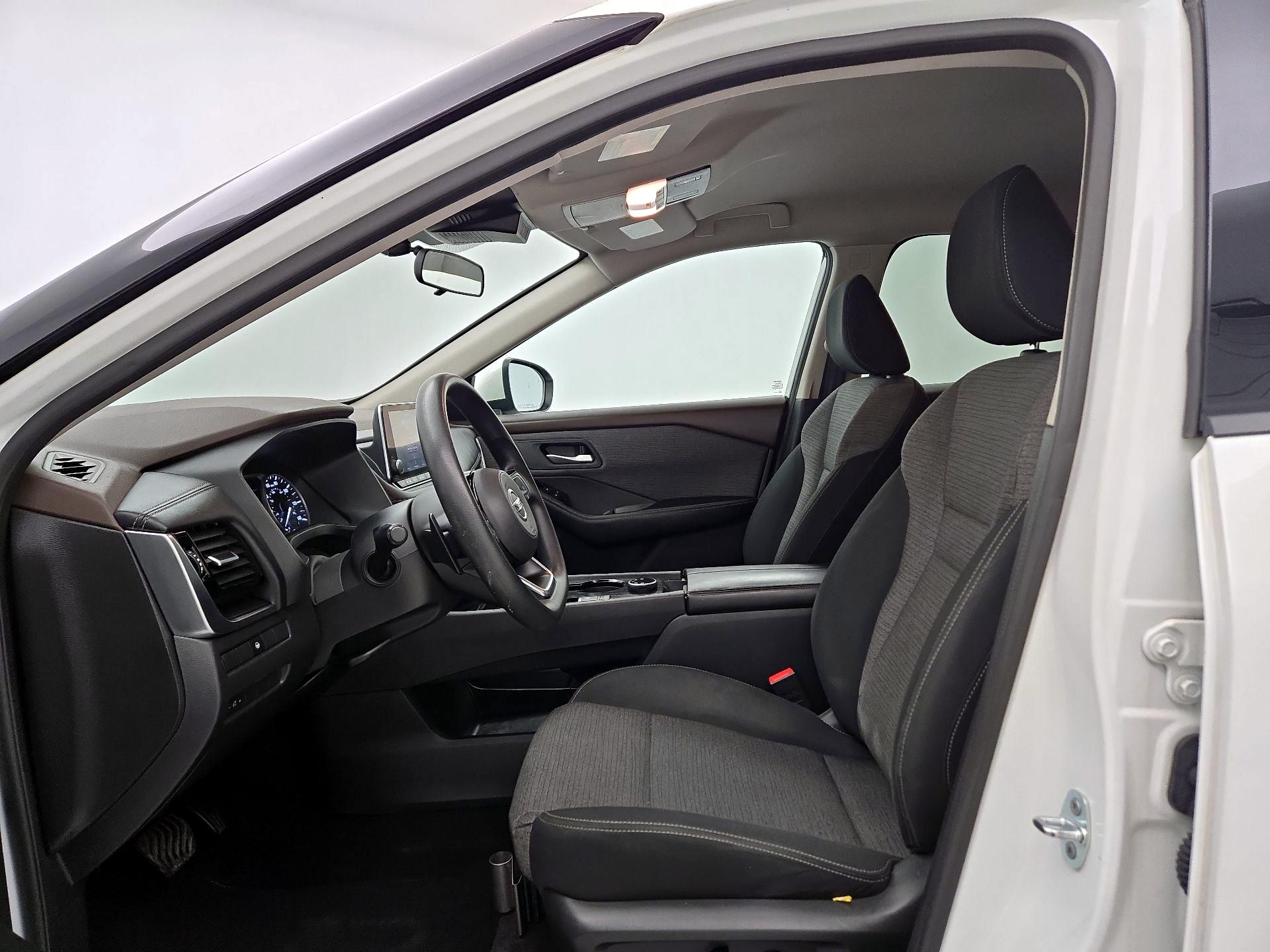 Thumbnail: 2021 Nissan Rogue - 11