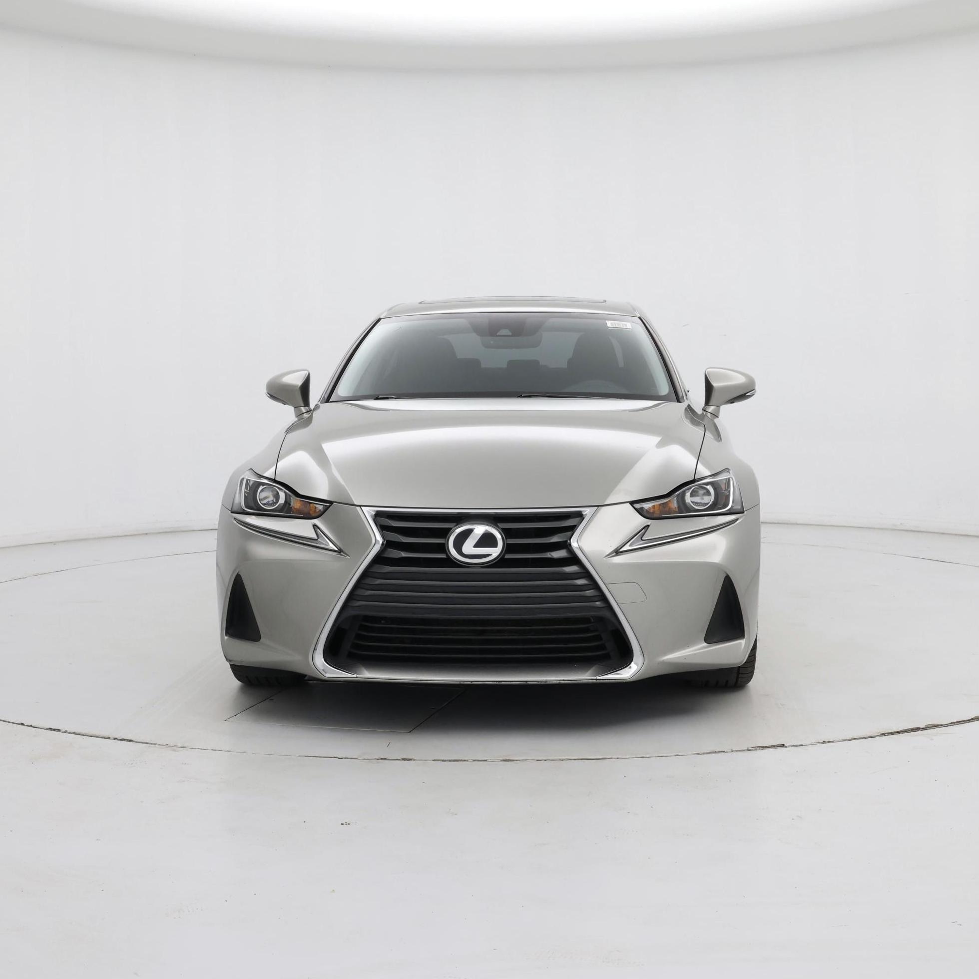 Thumbnail: 2019 Lexus IS - 5