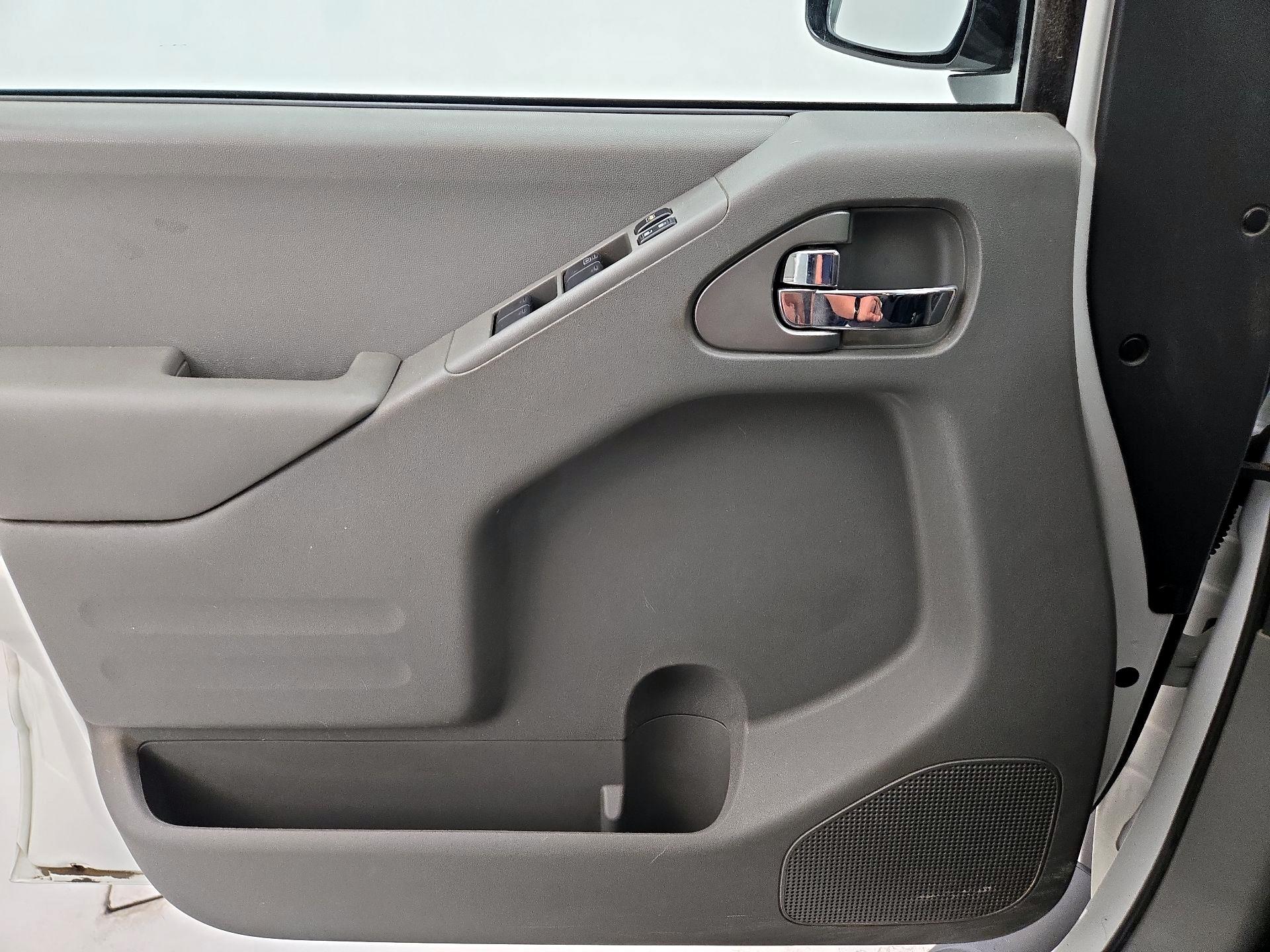Thumbnail: 2020 Nissan Frontier - 12
