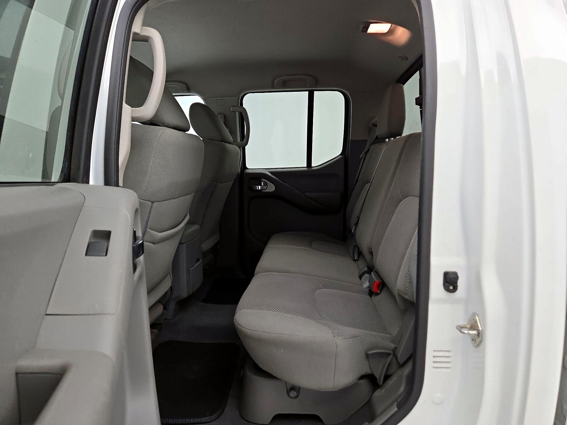 Thumbnail: 2020 Nissan Frontier - 19