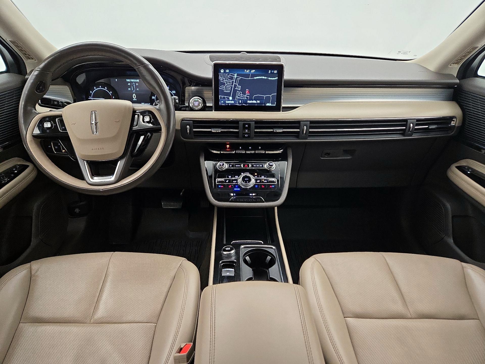 Thumbnail: 2021 Lincoln Corsair - 9