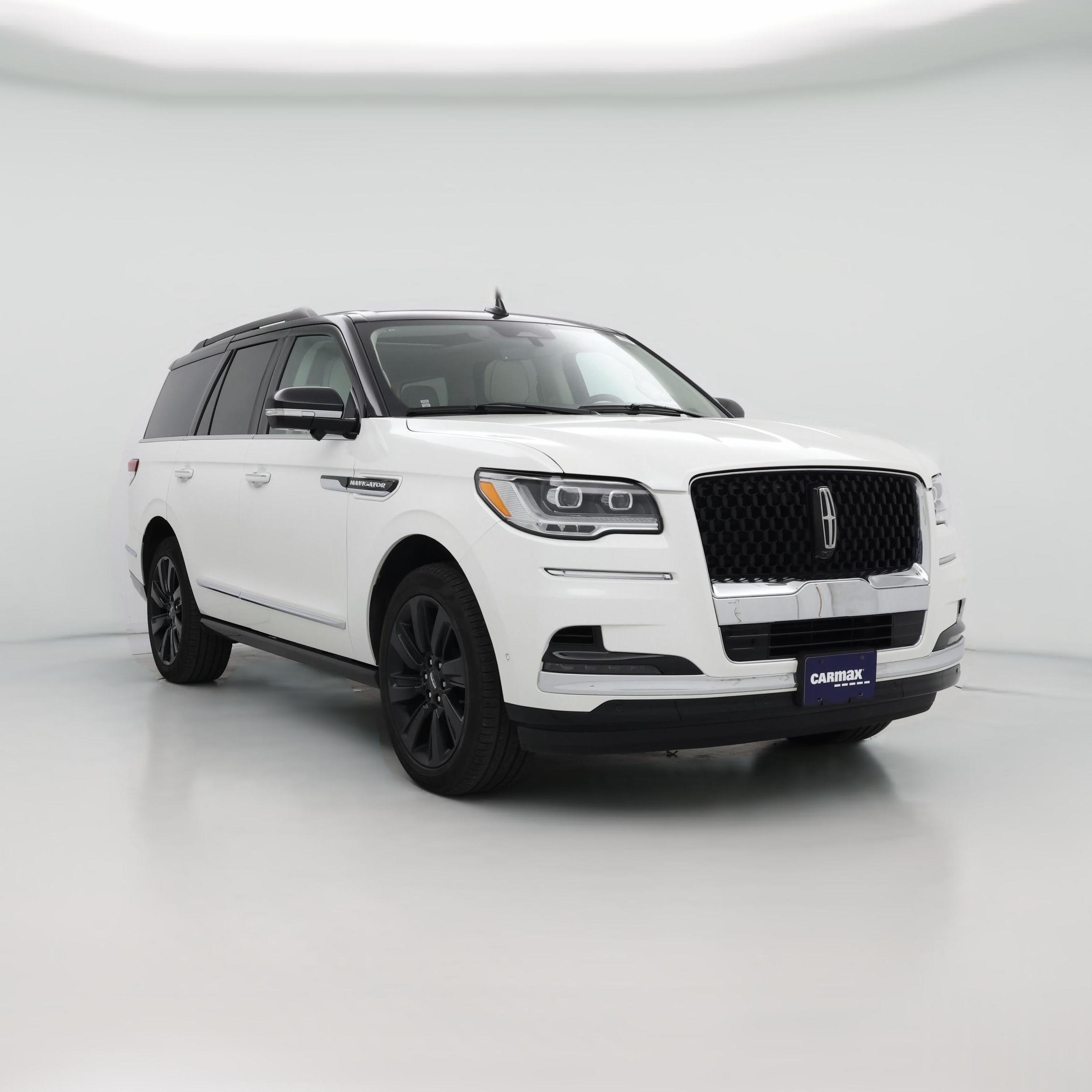 Thumbnail: 2024 Lincoln Navigator - 1