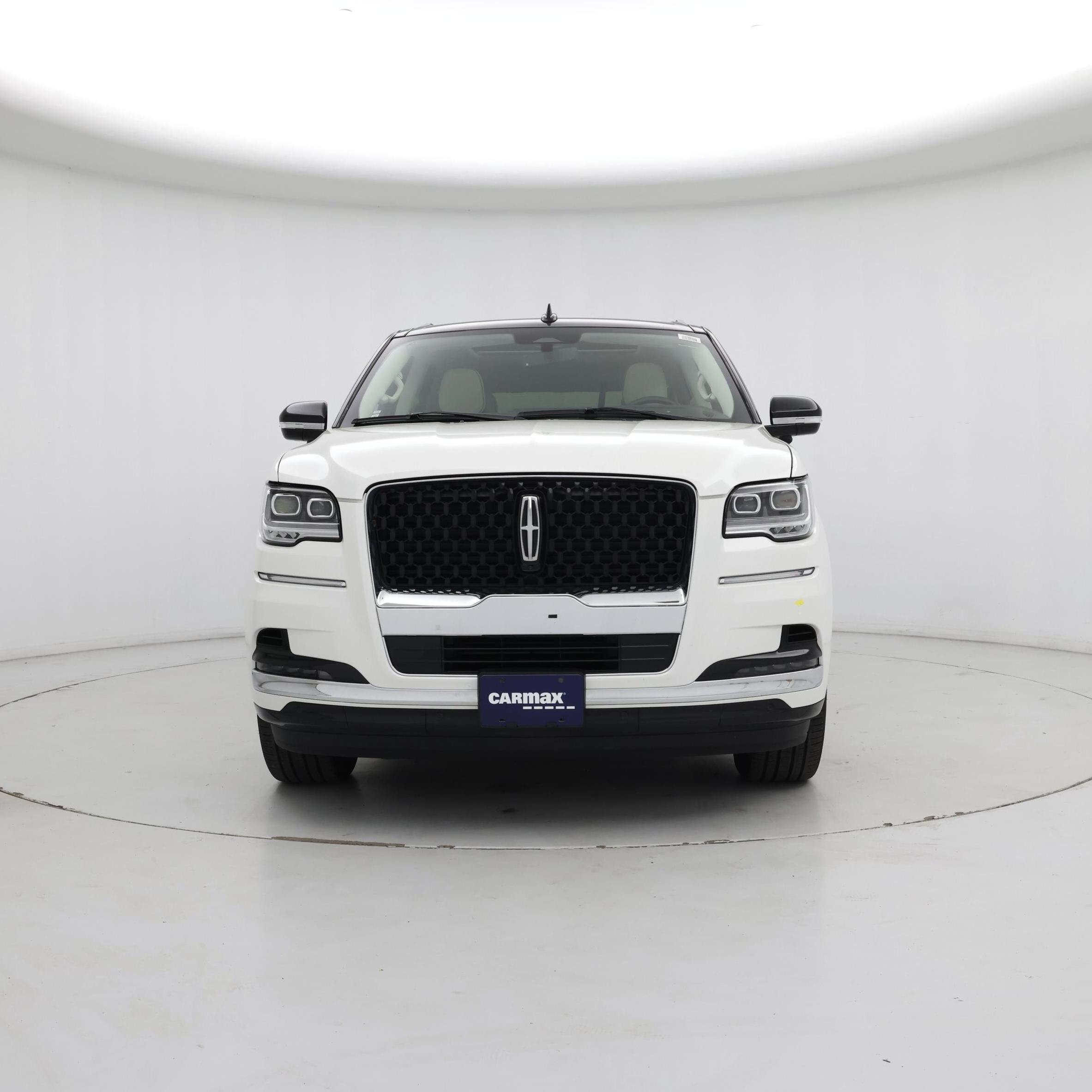 Thumbnail: 2024 Lincoln Navigator - 5