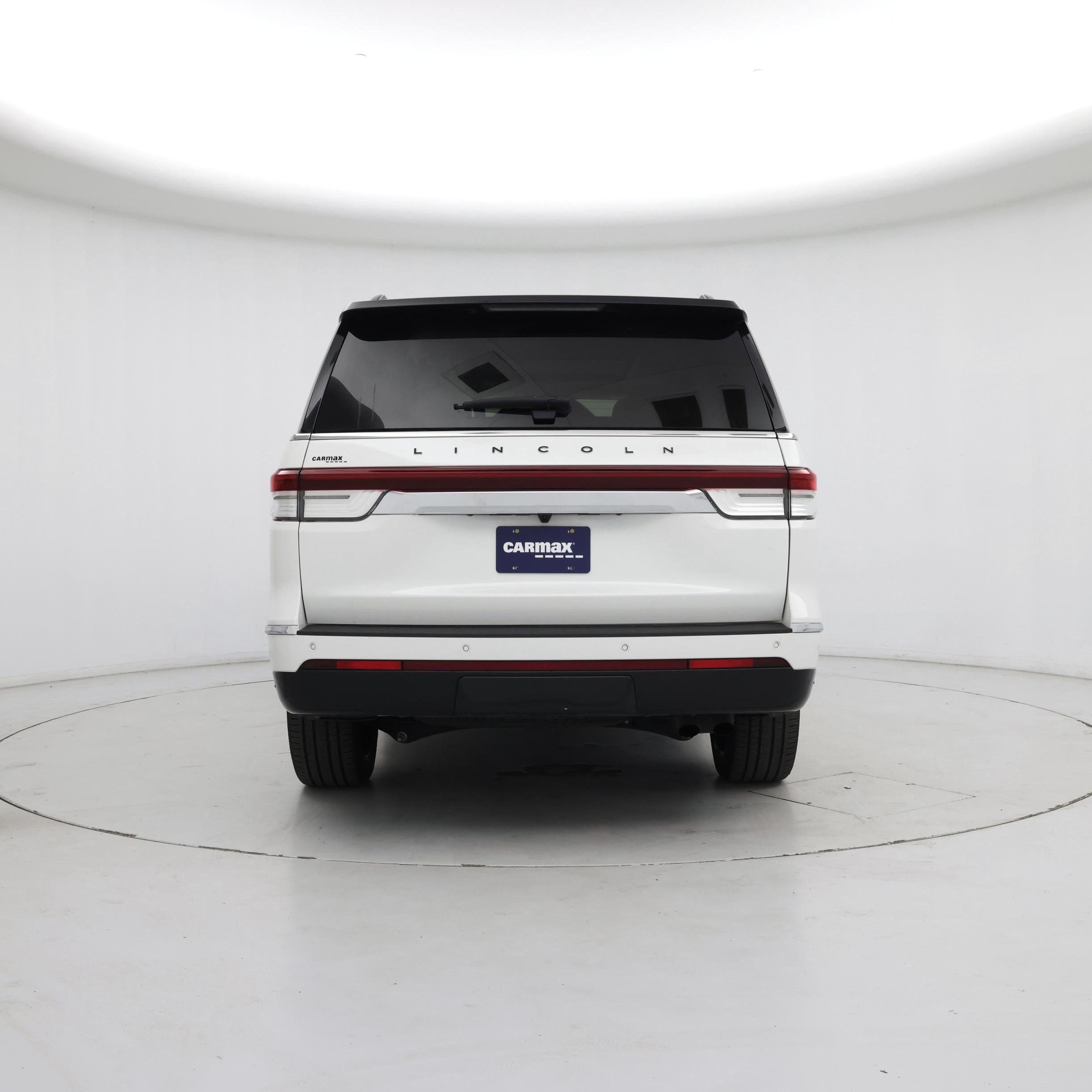 Thumbnail: 2024 Lincoln Navigator - 6