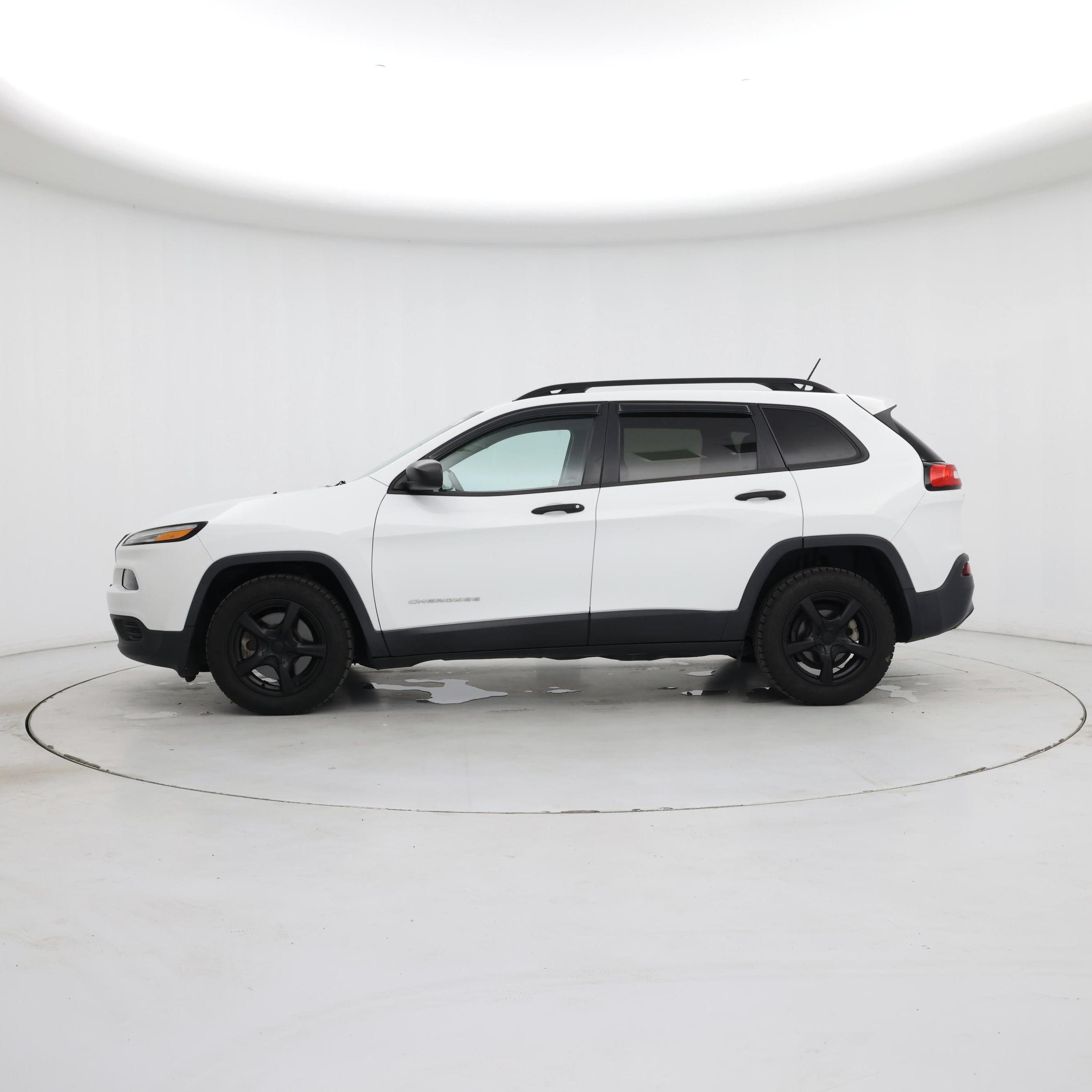 Thumbnail: 2016 Jeep Cherokee - 3