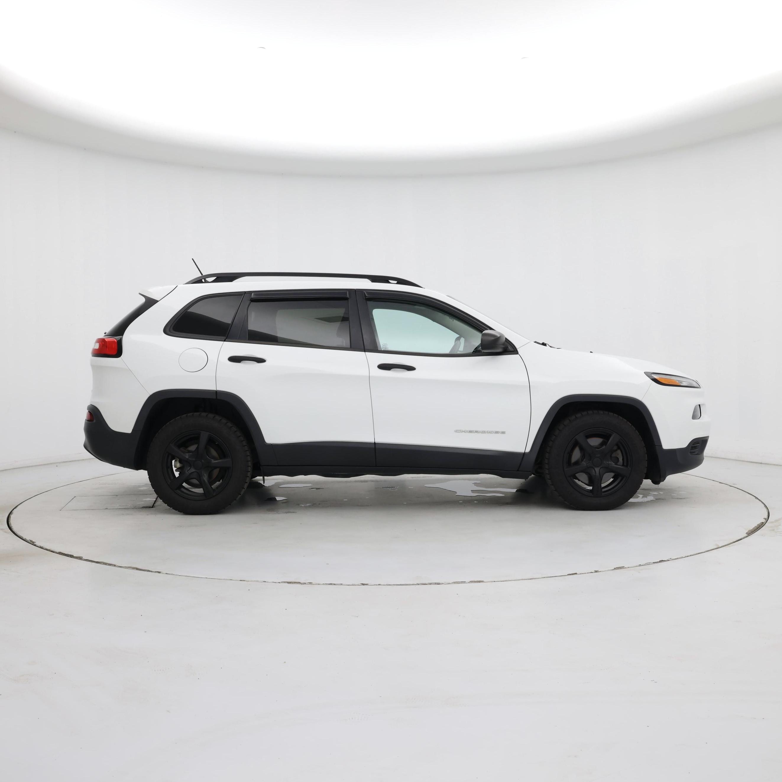 Thumbnail: 2016 Jeep Cherokee - 7