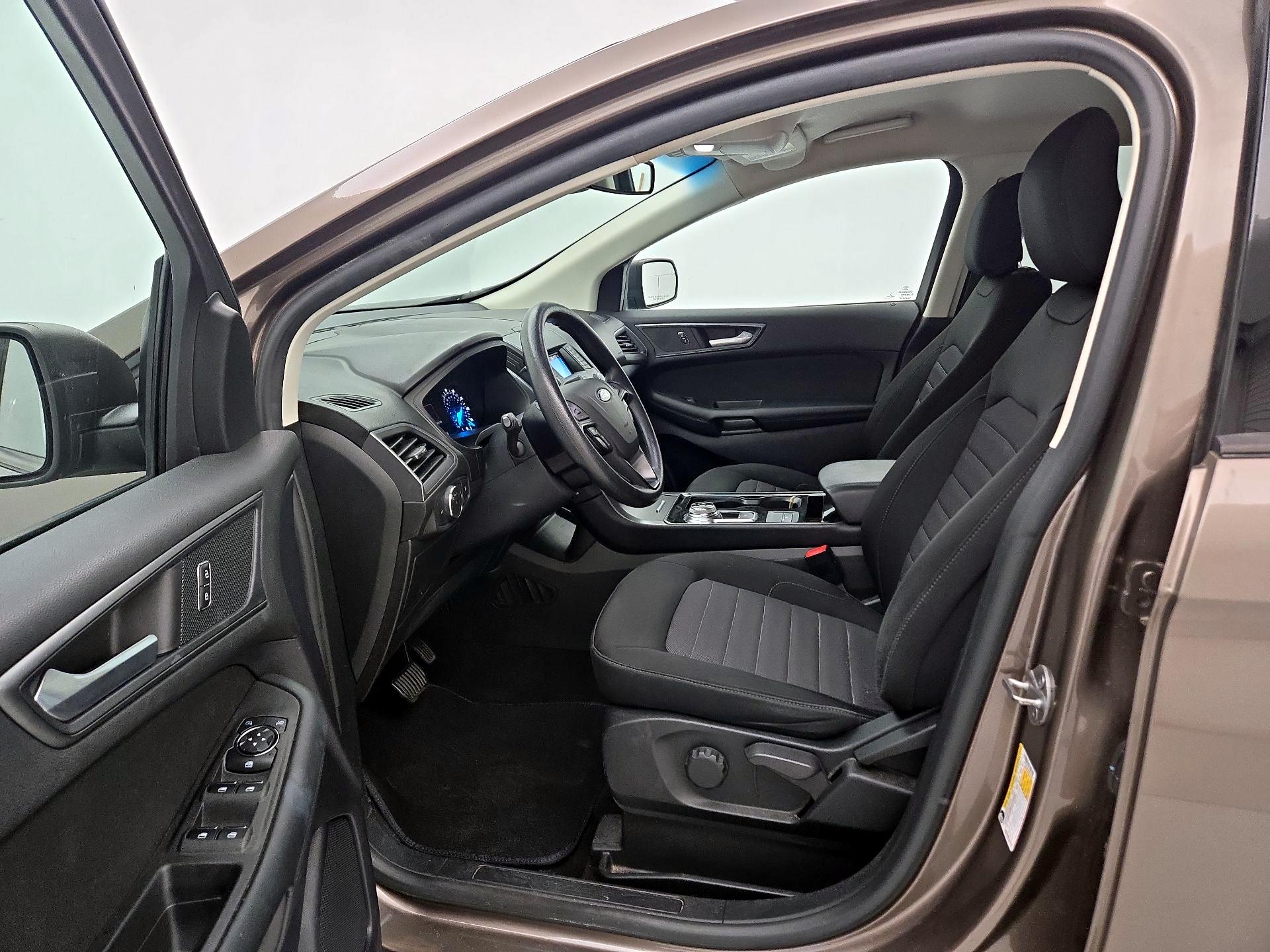 Thumbnail: 2019 Ford Edge - 11