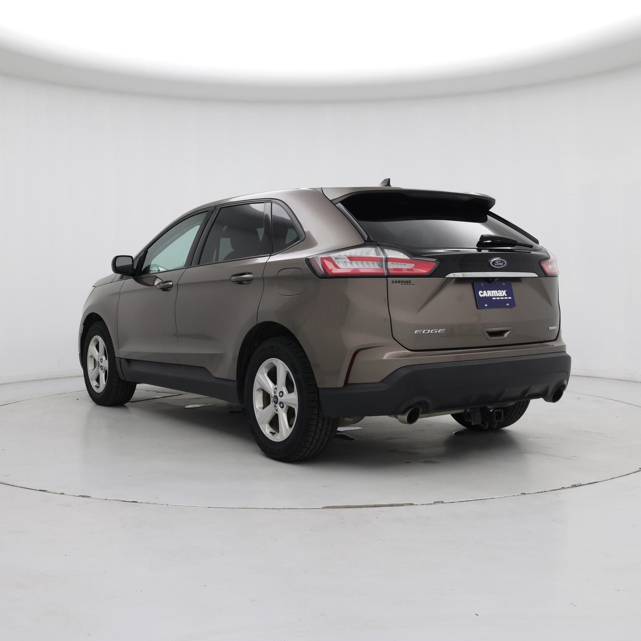 Thumbnail: 2019 Ford Edge - 2