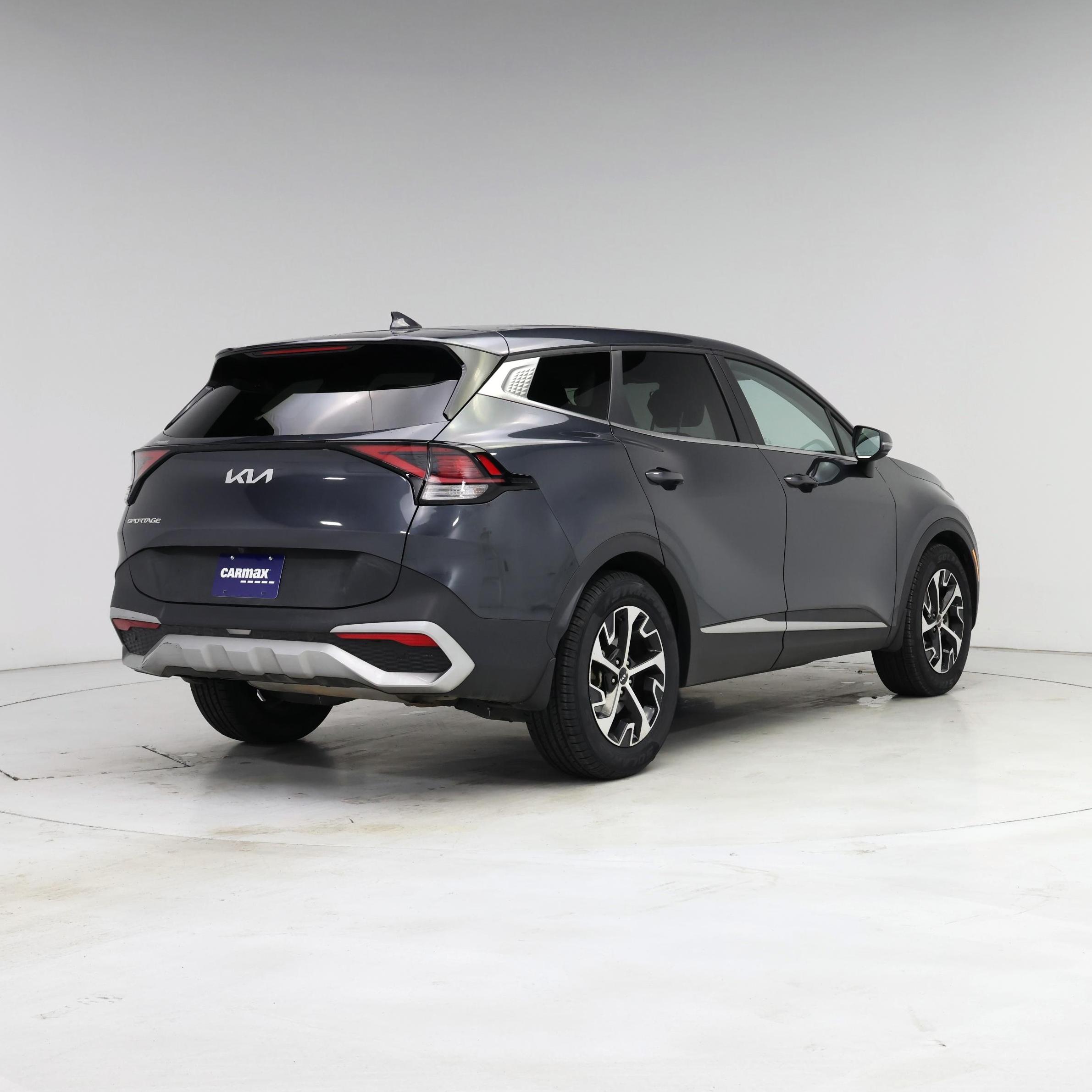 Thumbnail: 2023 Kia Sportage - 8