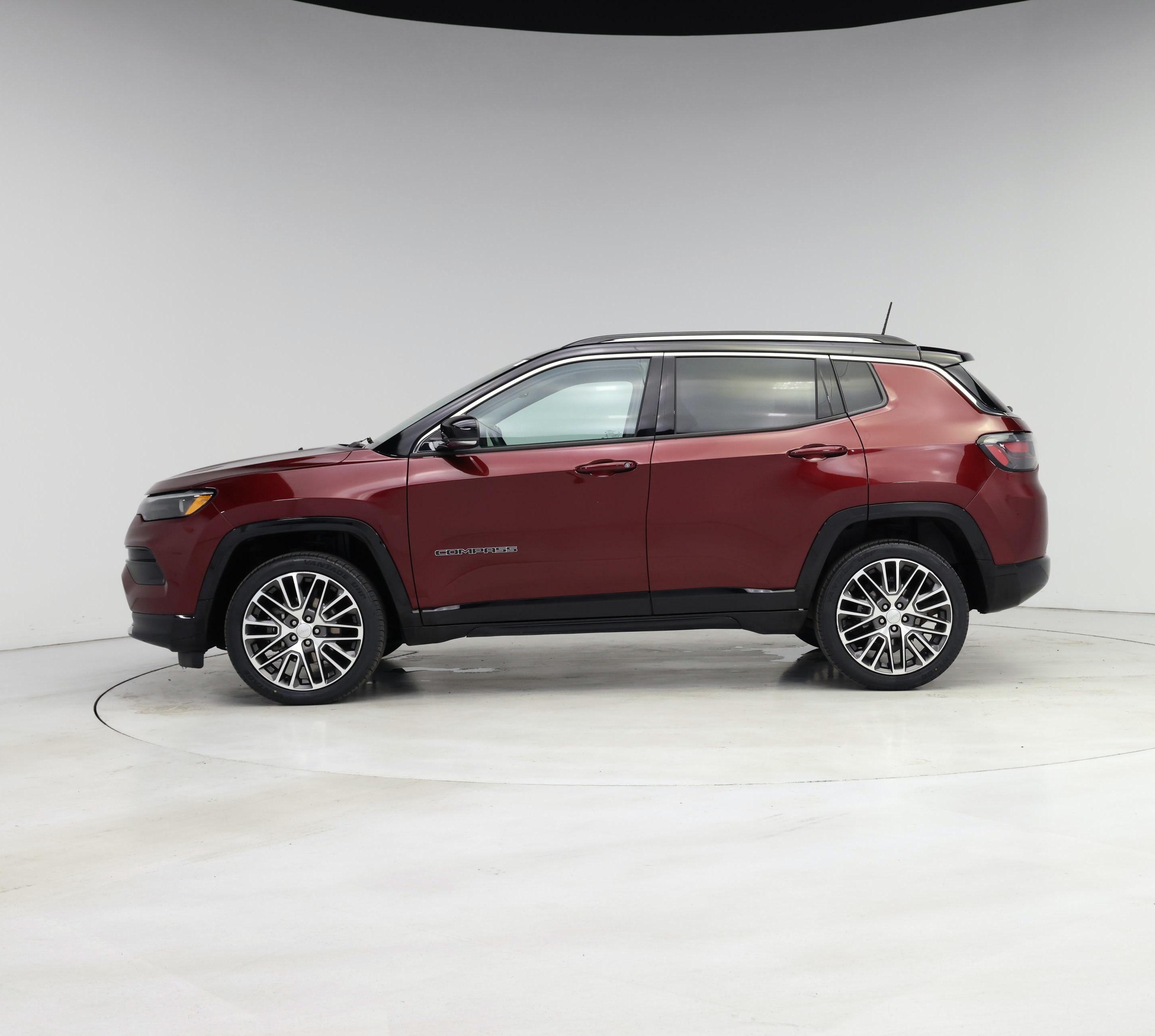 Thumbnail: 2022 Jeep Compass - 3