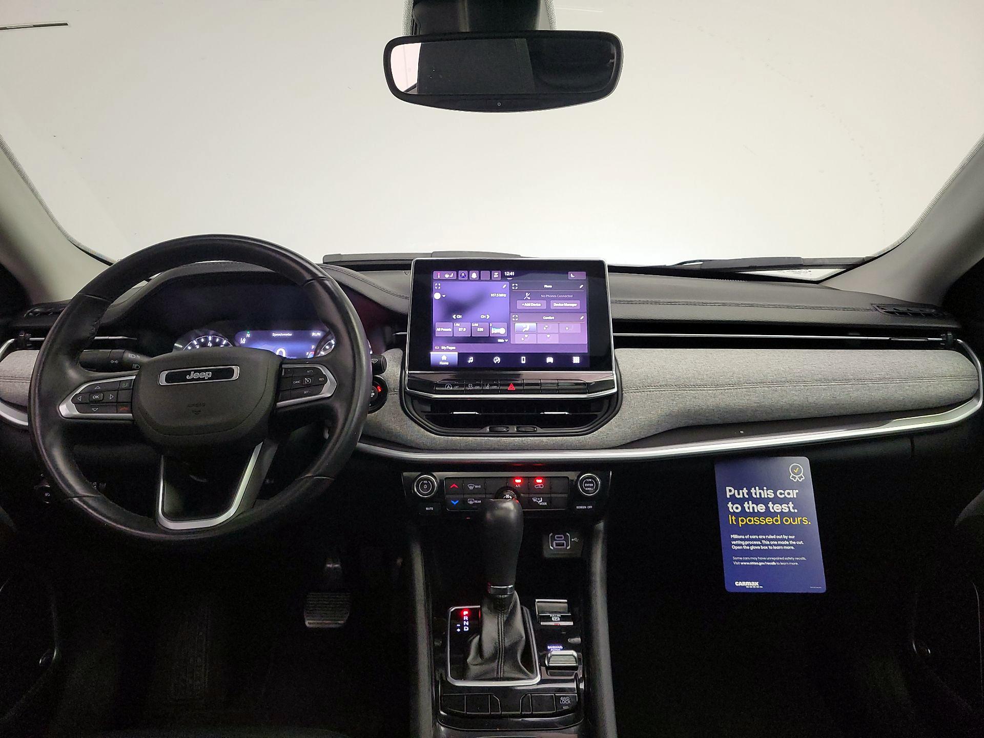 Thumbnail: 2022 Jeep Compass - 9