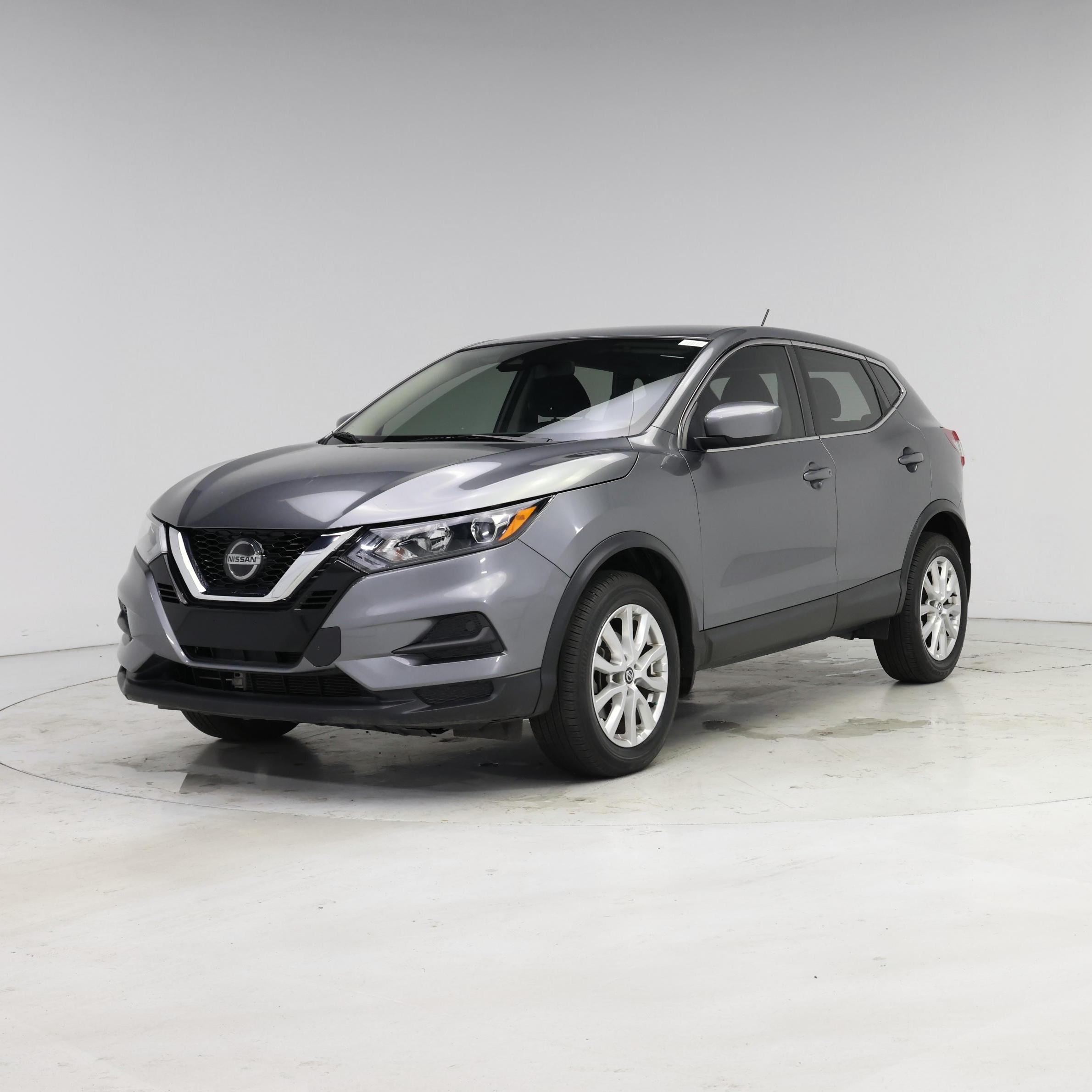 Thumbnail: 2021 Nissan Rogue Sport - 4