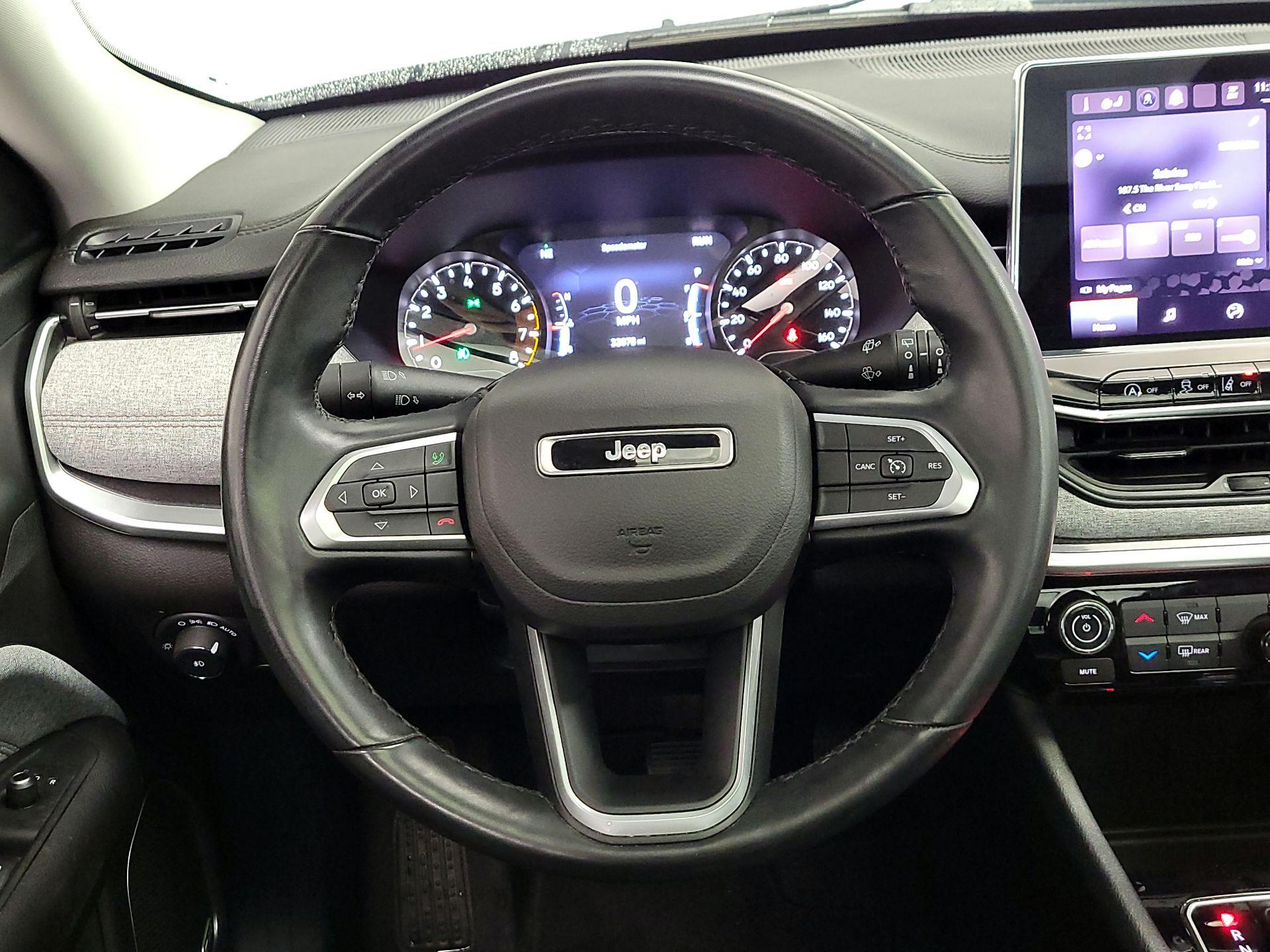 Thumbnail: 2022 Jeep Compass - 10