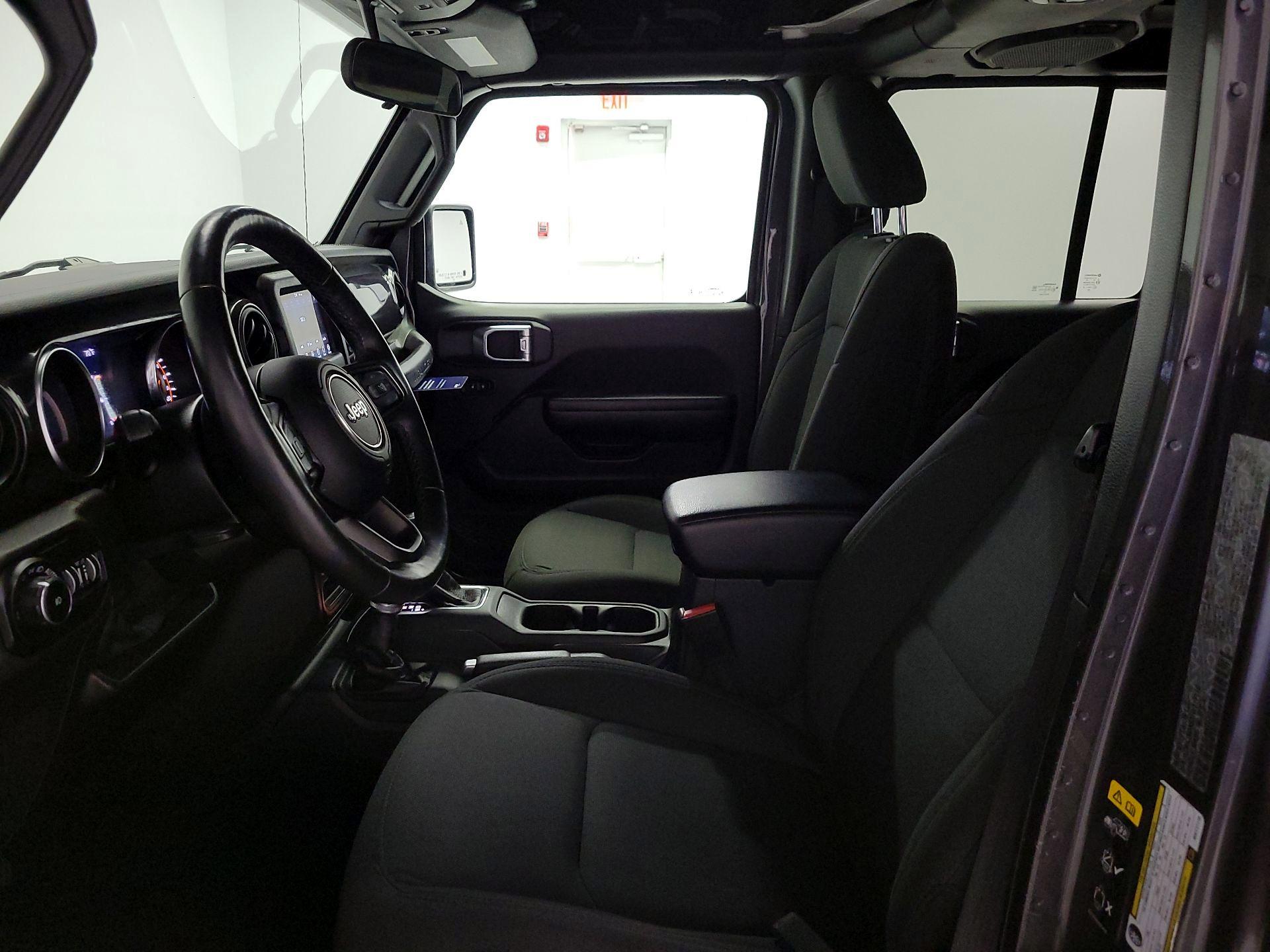 Thumbnail: 2021 Jeep Wrangler - 11