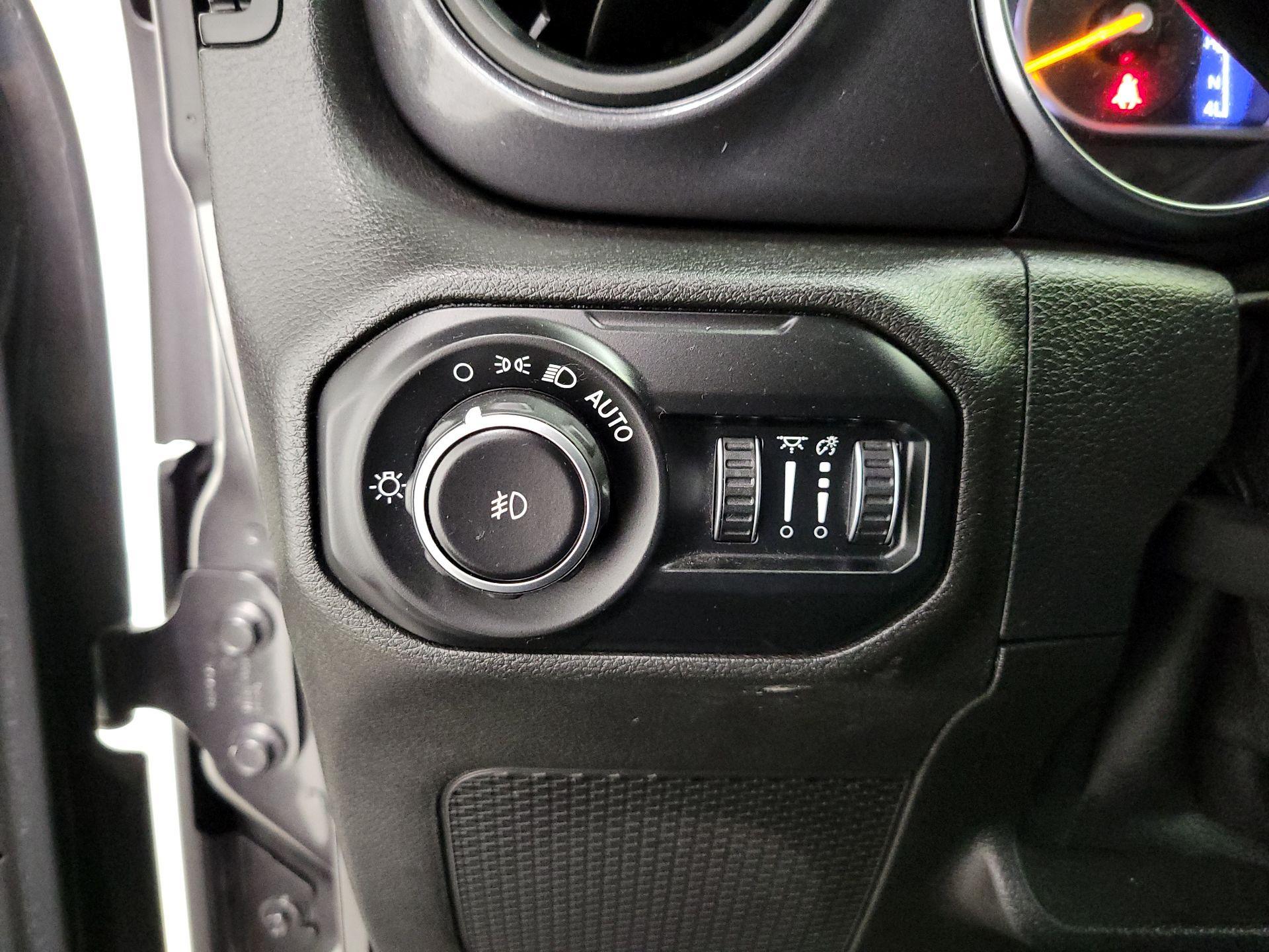 Thumbnail: 2021 Jeep Wrangler - 13