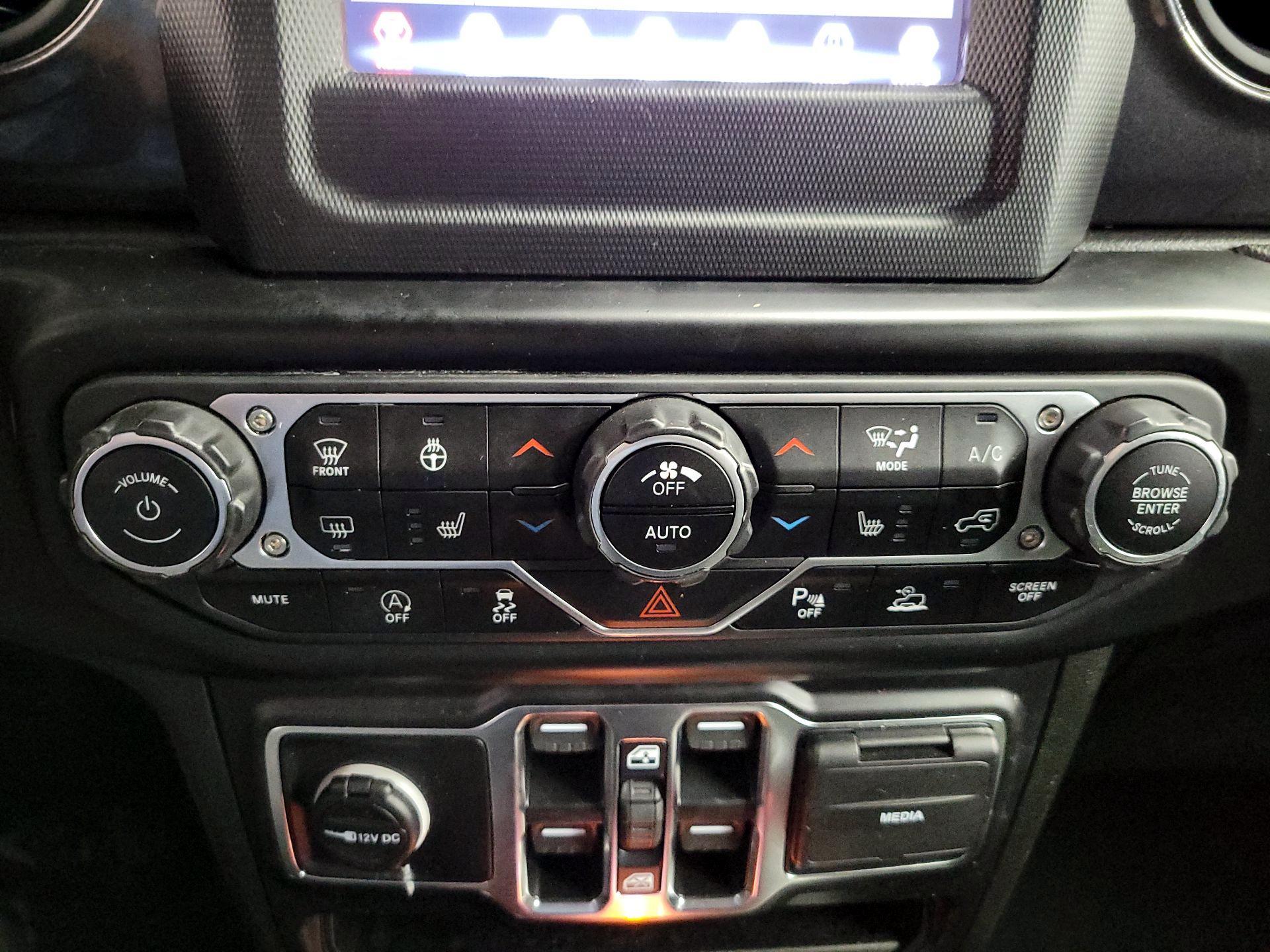 Thumbnail: 2021 Jeep Wrangler - 16