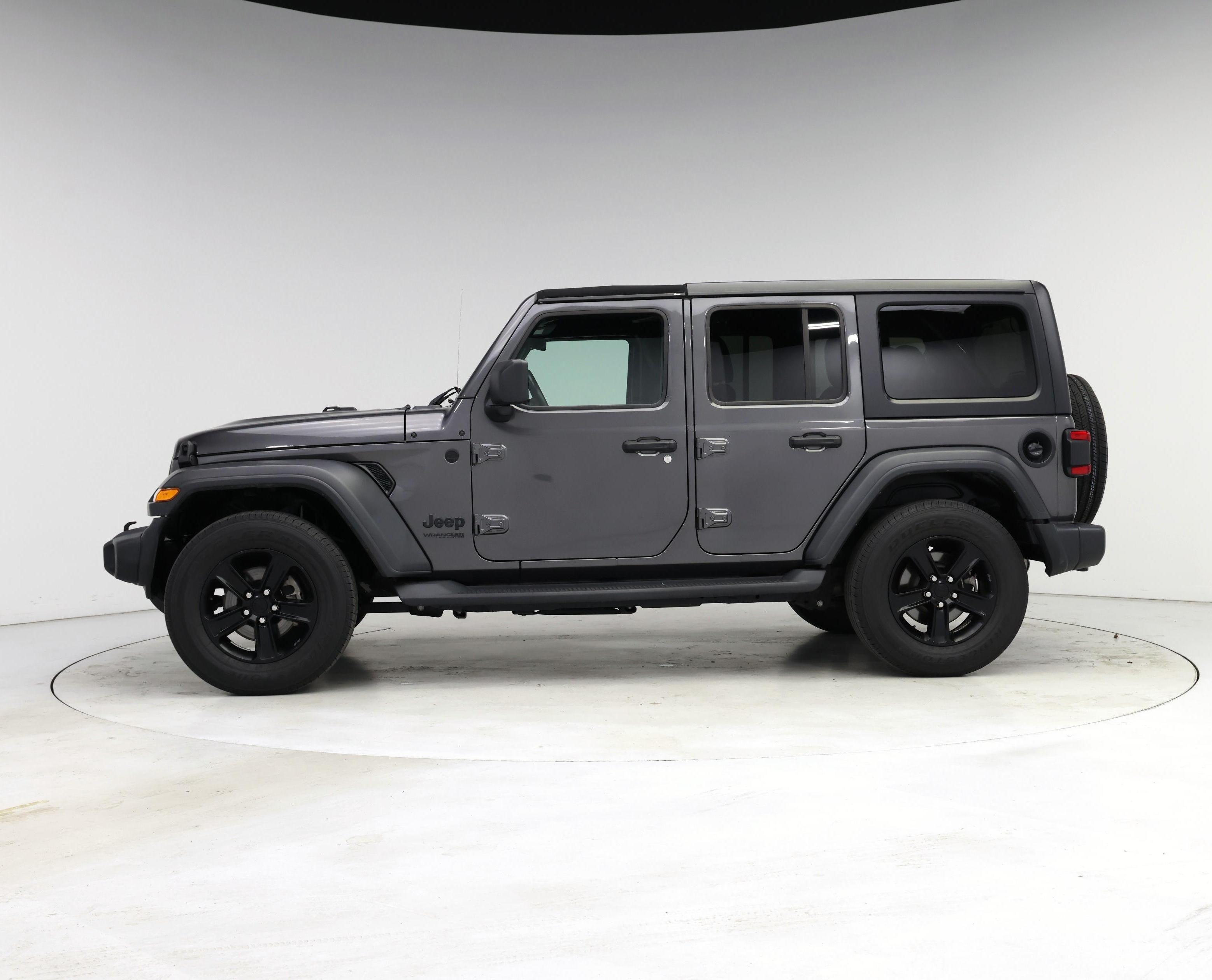 Thumbnail: 2021 Jeep Wrangler - 3