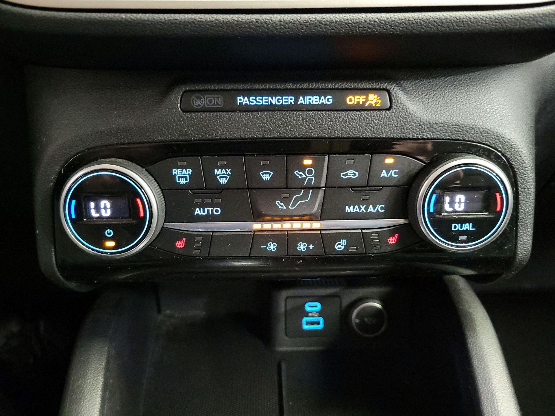 Thumbnail: 2021 Ford Escape - 16